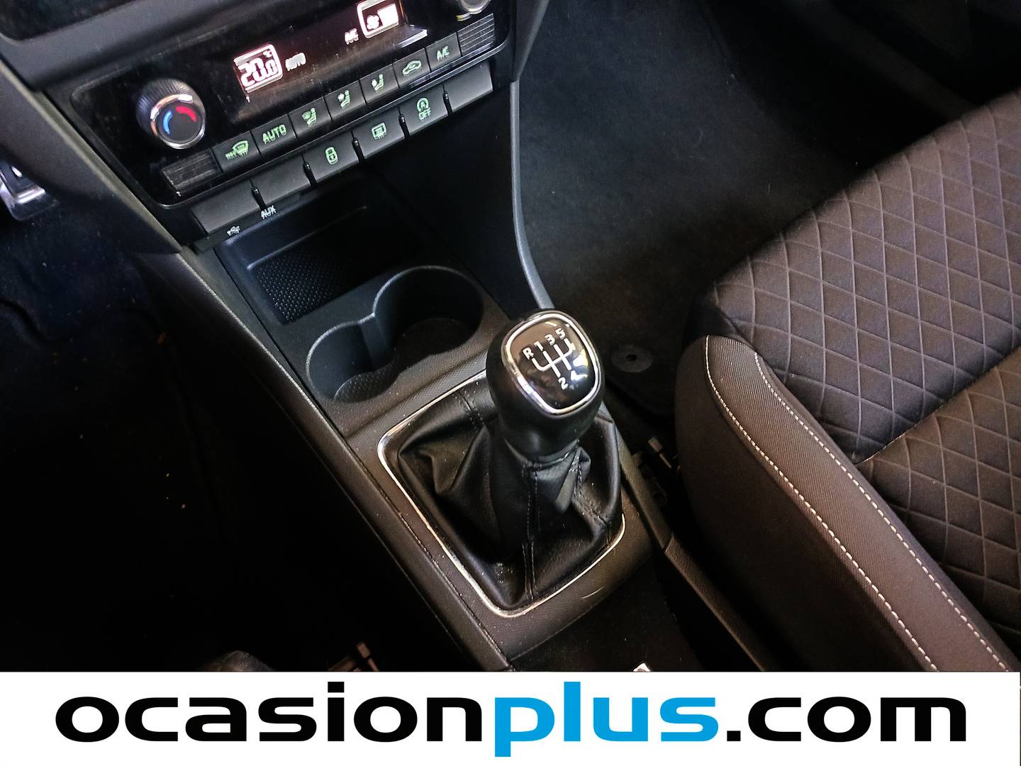 Skoda Spaceback Skoda Spaceback 1.0 TSI Like (95 CV) de segunda mano