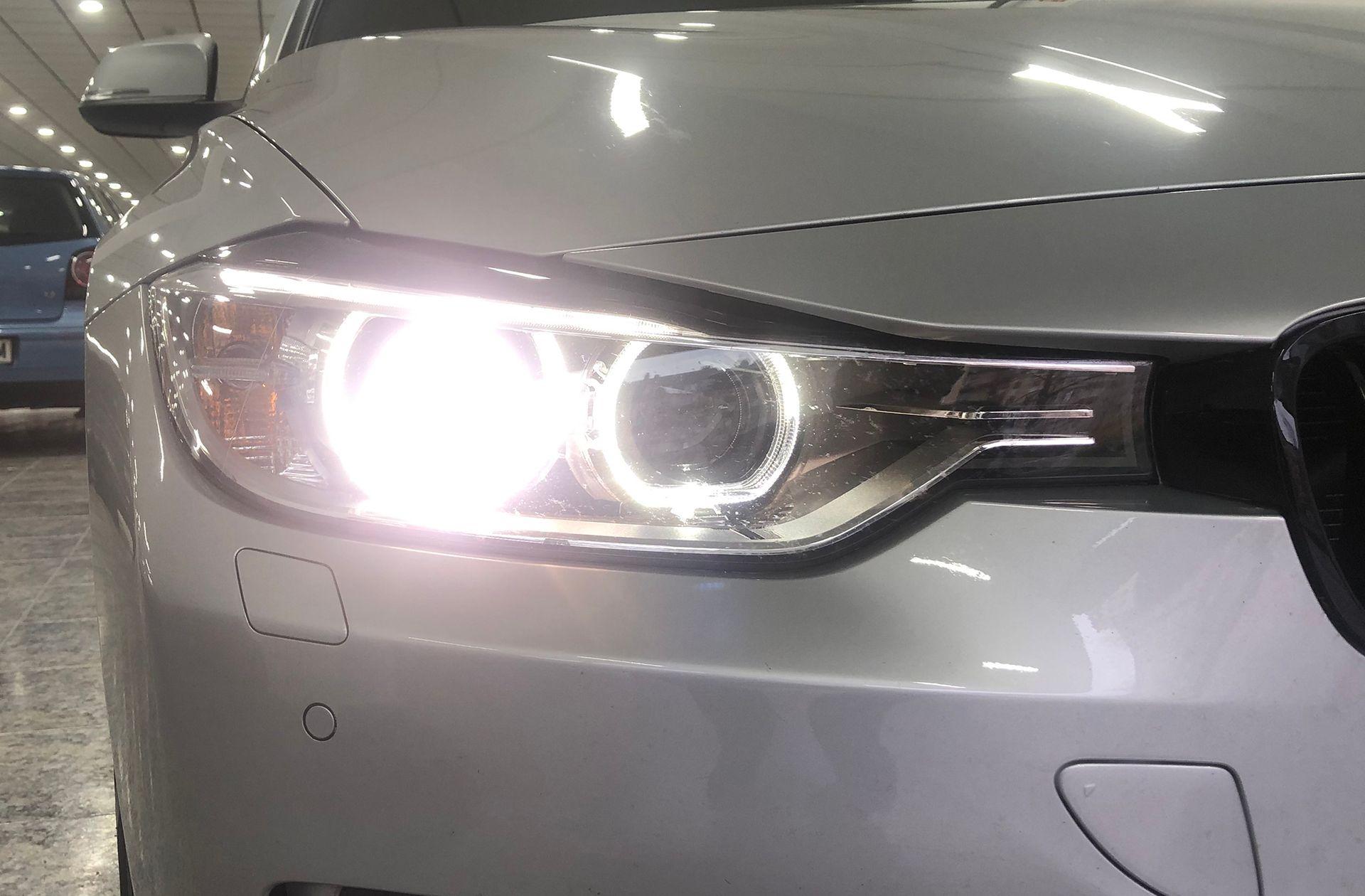 BMW Serie 3 320d Touring Efficient Dynamics - foto 12