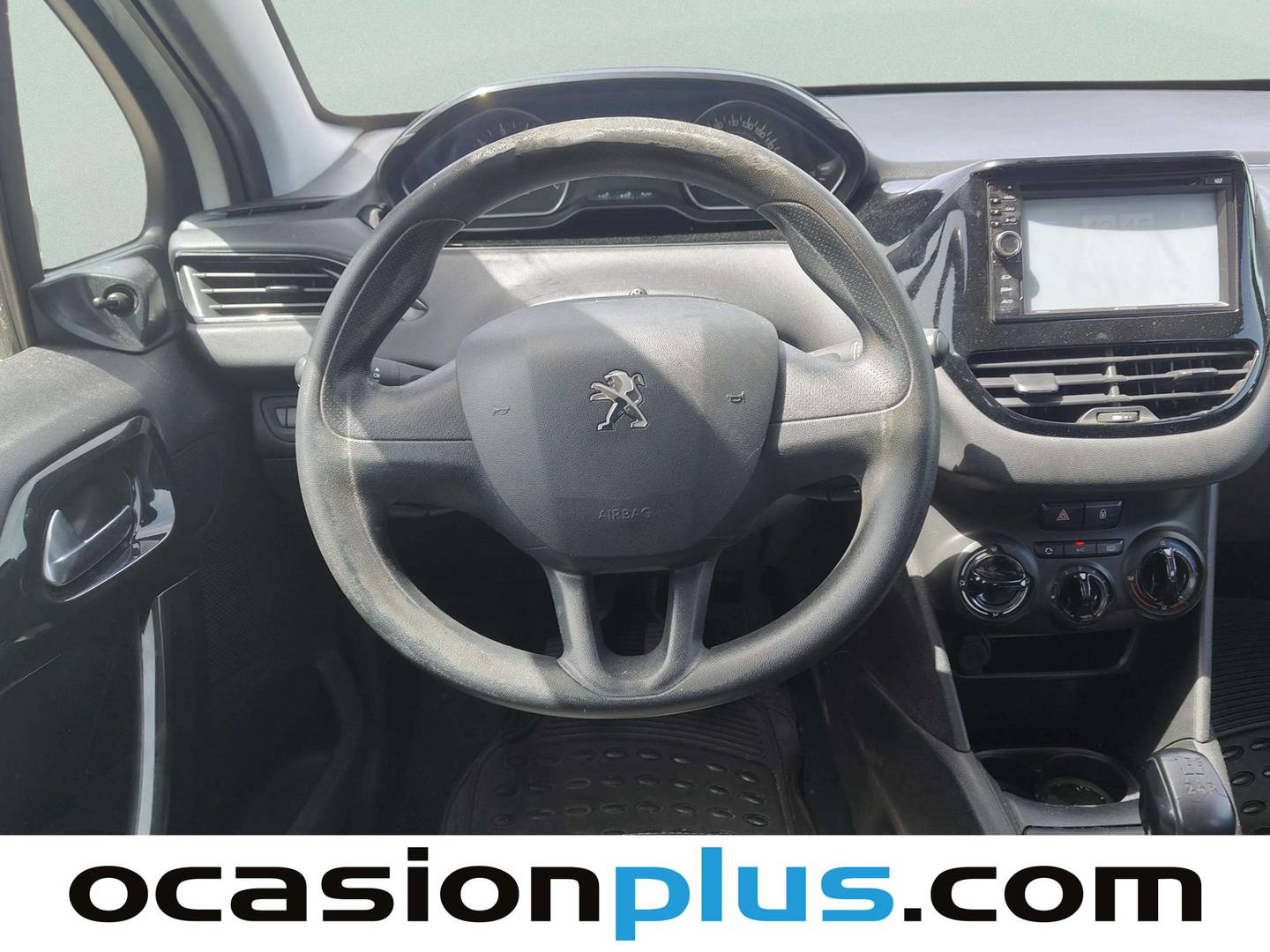 Peugeot 208 Peugeot 208 1.2 PureTech Access (82 CV) manual