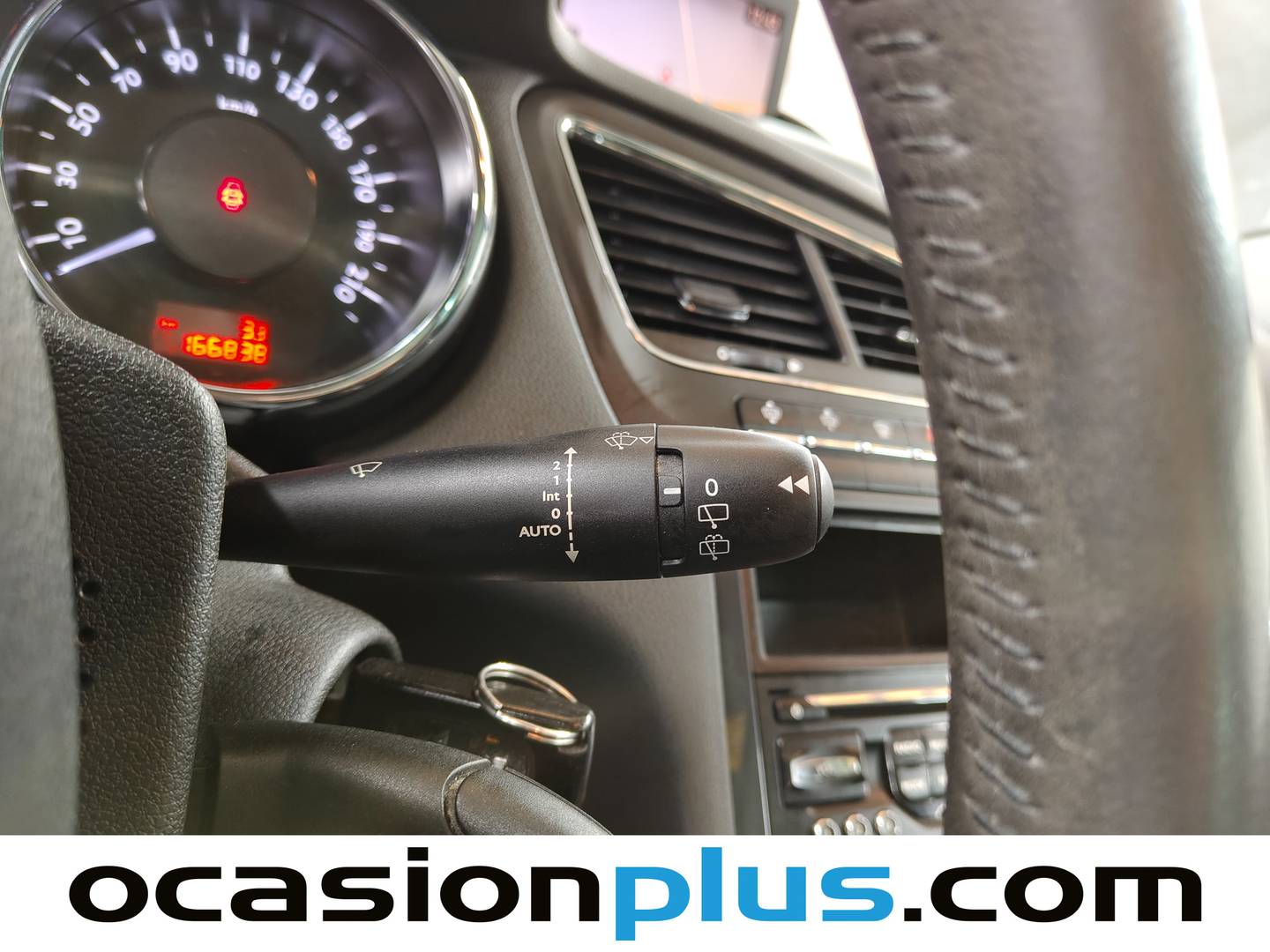 Paquetes del Peugeot 5008 Peugeot 5008 2.0 HDI Sport Pack (150 CV) 7 Plazas