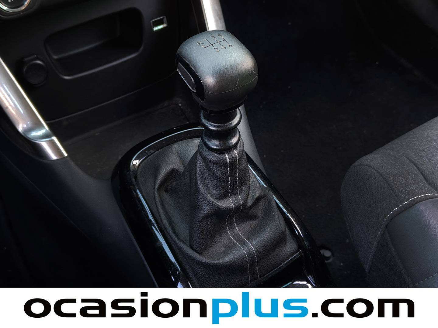 Foto Citroën C3 Aircross Citroen C3 Aircross PureTech 110 S&S Shine (110 CV)