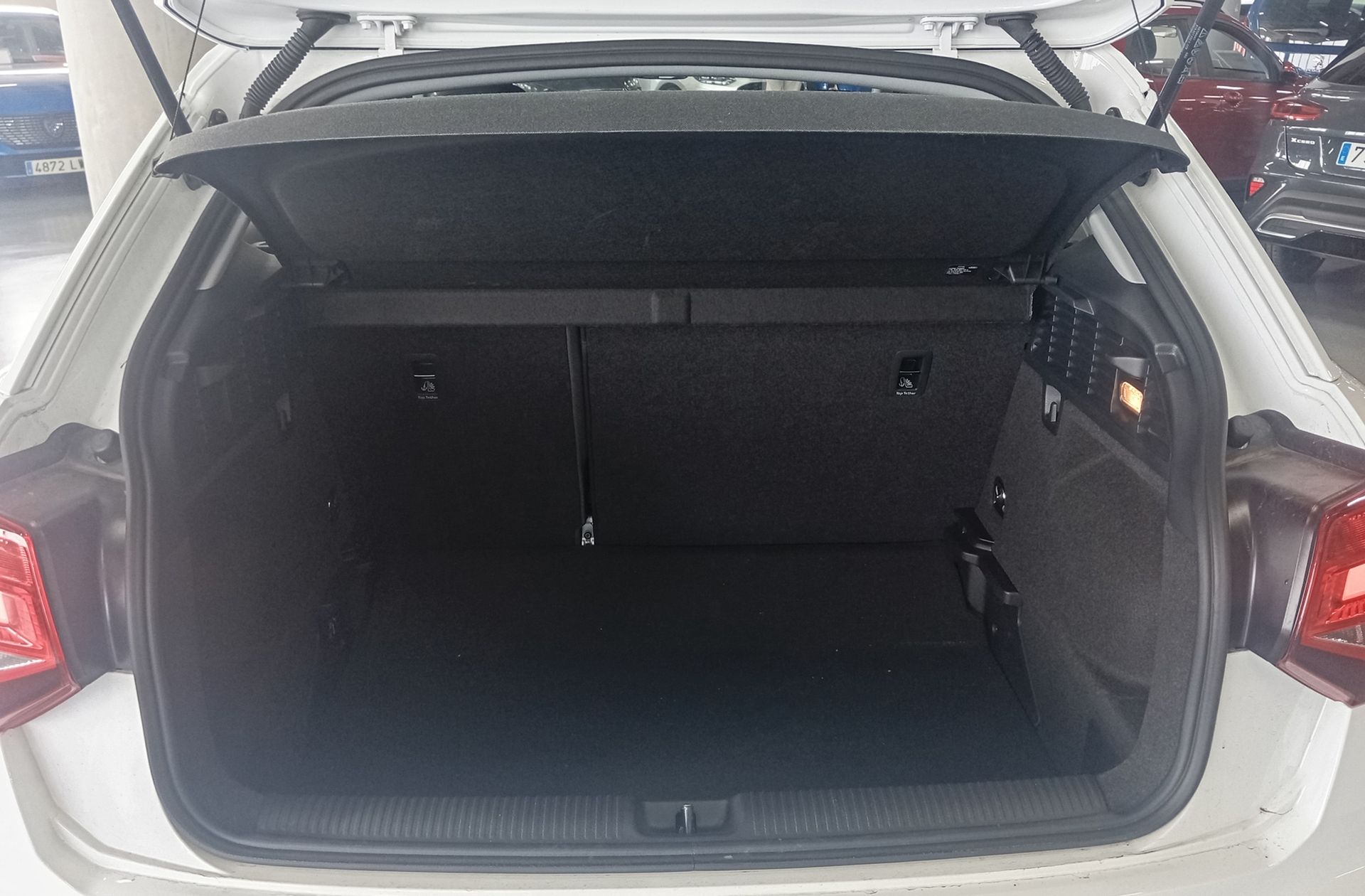 Audi Q2 Advanced 30 TFSI - foto 16