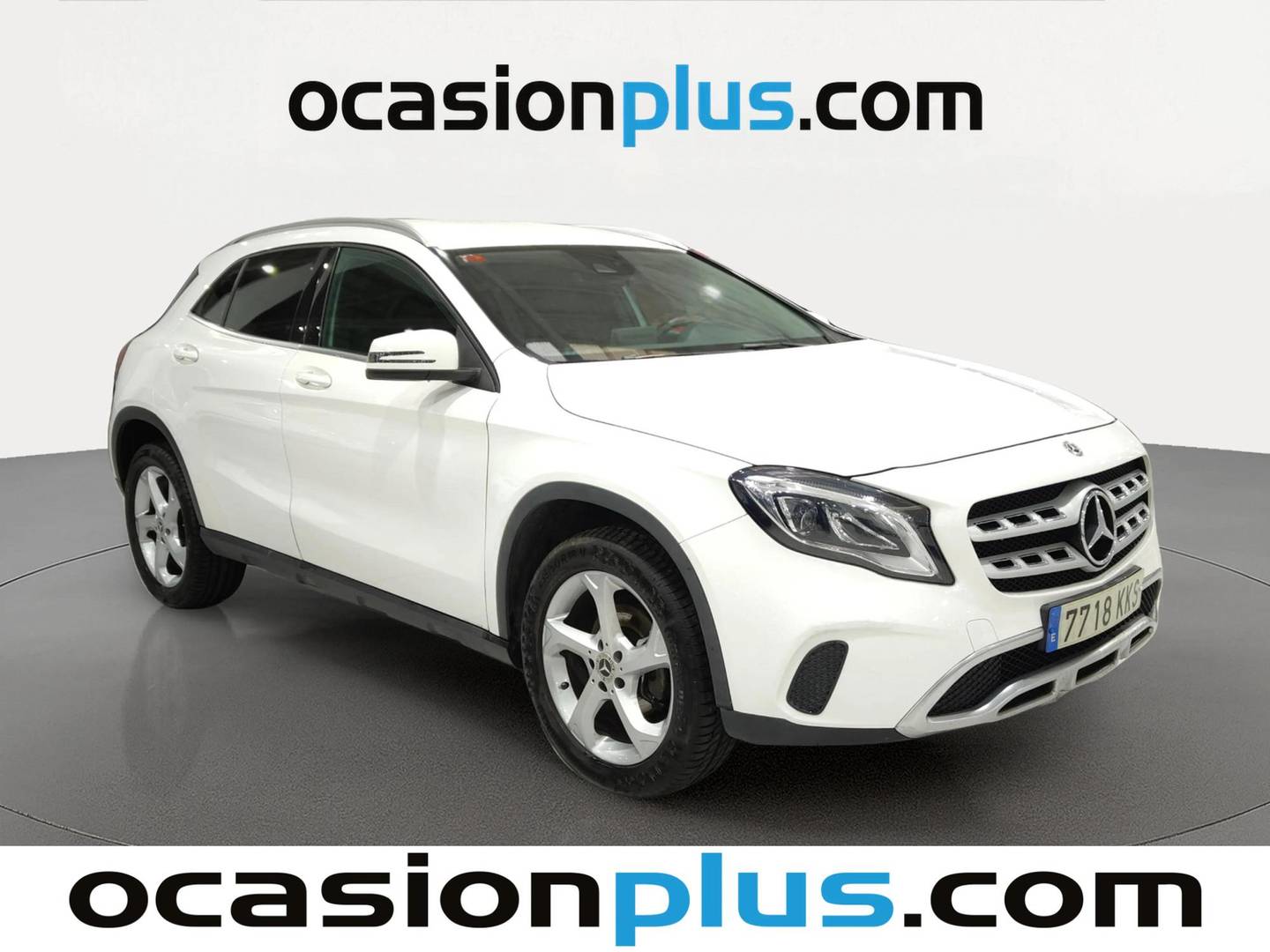 Foto delantera Mercedes GLA Mercedes GLA 220d 4Matic (177 CV) derecha