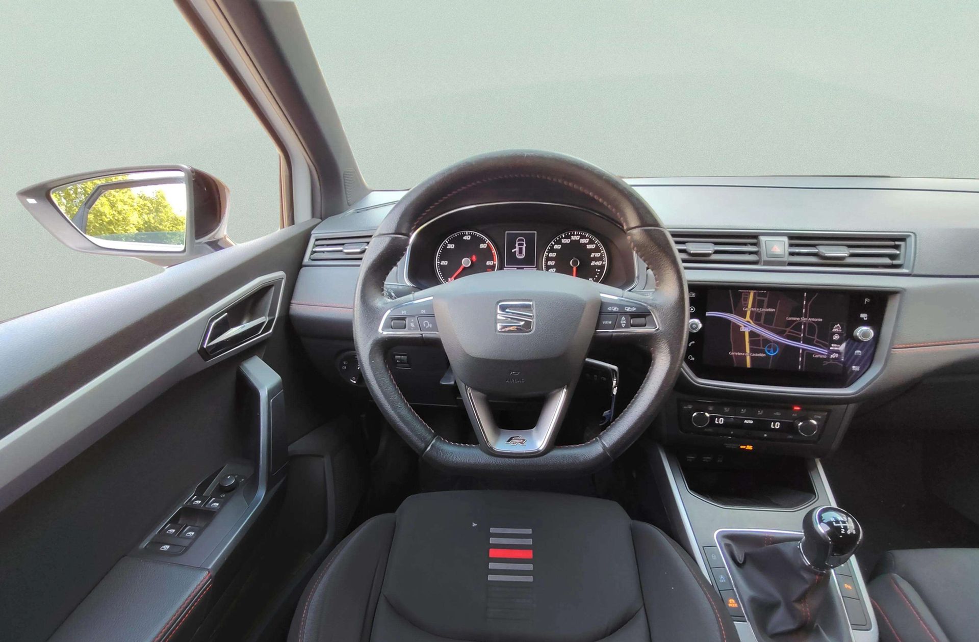 SEAT Arona 1.6 TDI Ecomotive FR - foto 21