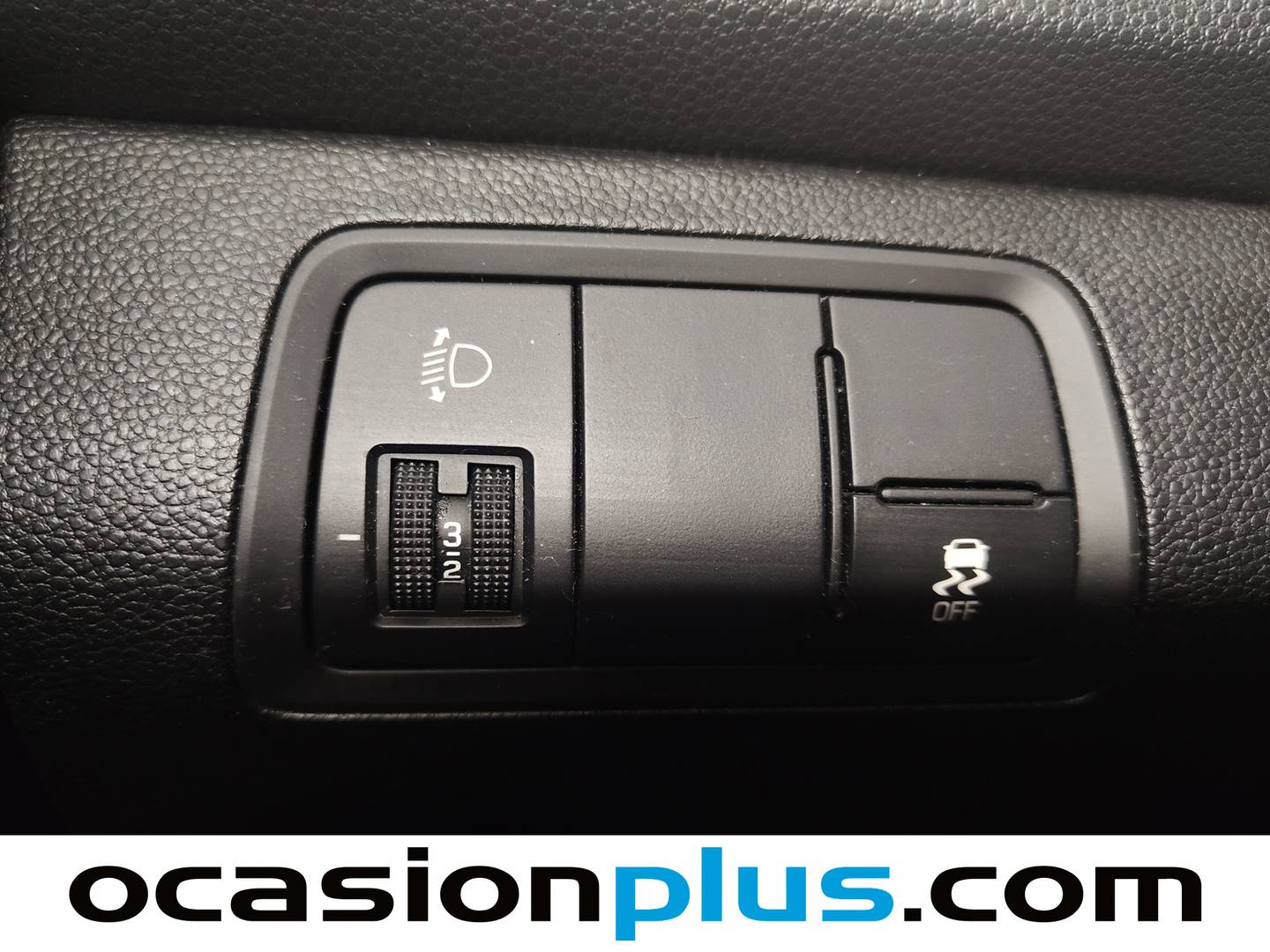 Hyundai i20 Hyundai i20 1.2 MPI Essence (75 CV) de segunda mano