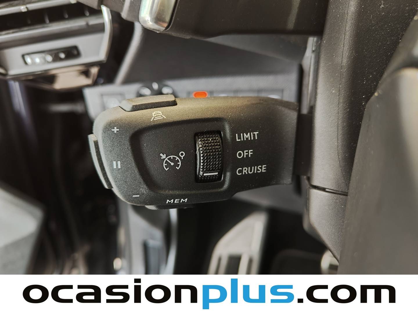 DS DS 7 Crossback DS DS7 Crossback E-Tense 300 Louvre 4WD Auto (300 CV) híbrido enchufable