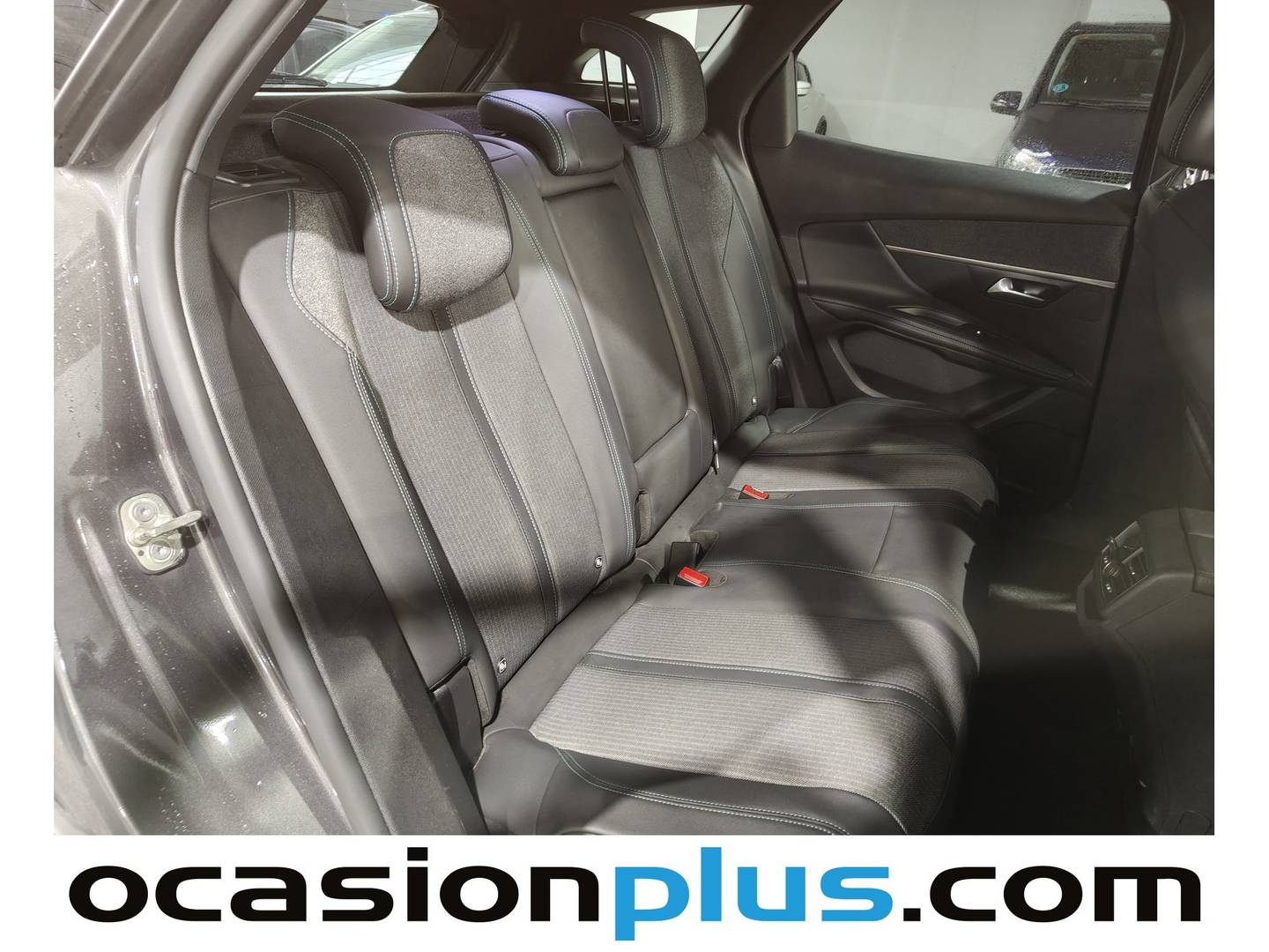 Foto Peugeot 3008 Hybrid Peugeot 3008 Hybrid 300 Allure Pack e-EAT8 (300 CV)