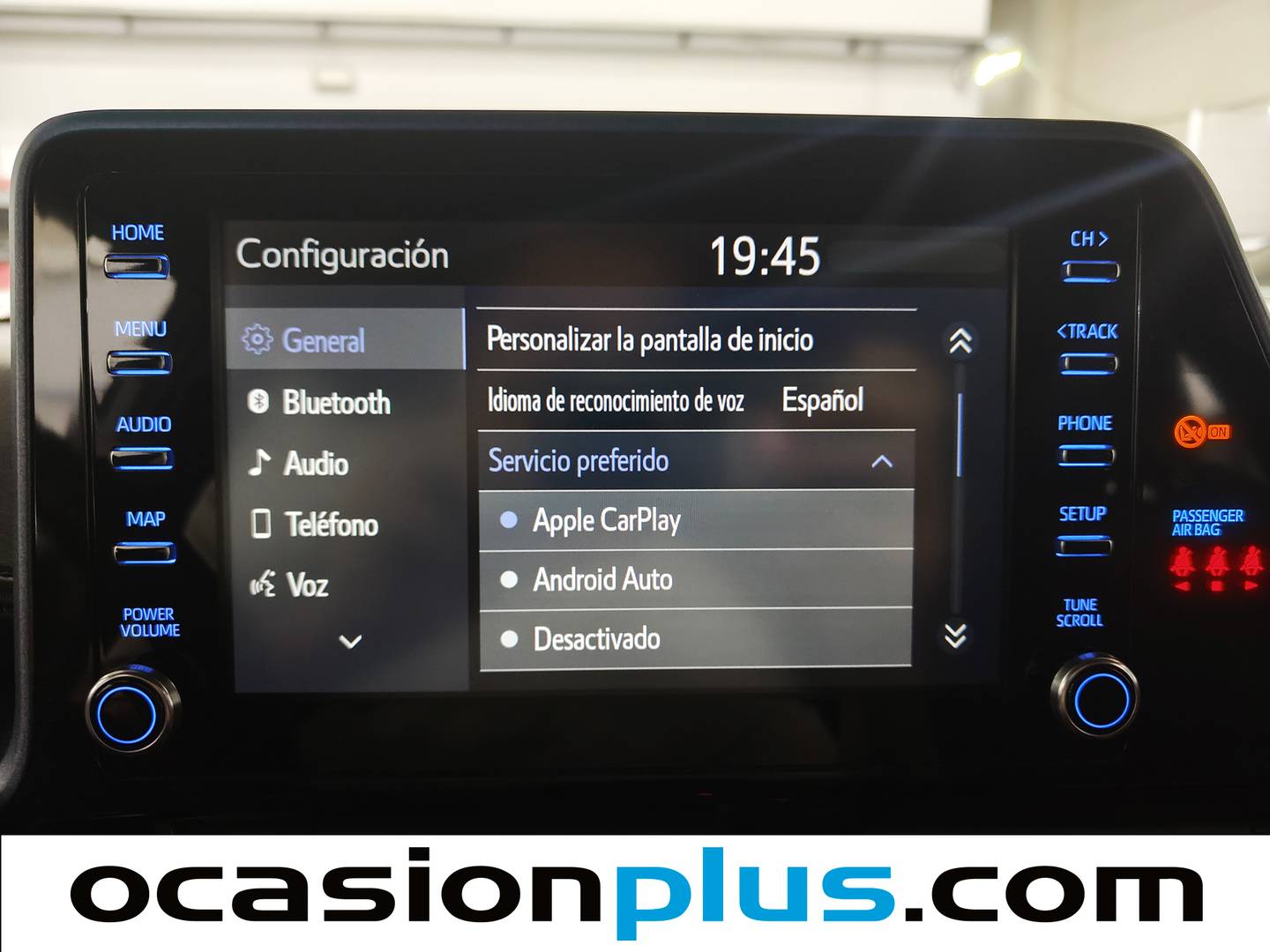 Foto Toyota C-HR Toyota C-HR 180H Advance (184 CV)