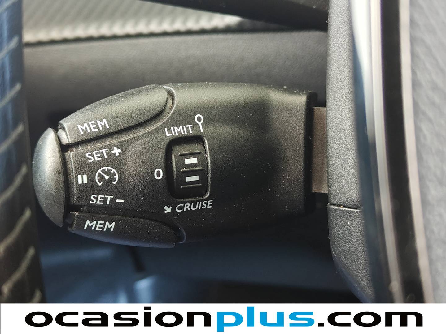 Foto Peugeot 2008 Peugeot 2008 PureTech 100 S&S Allure (100 CV)