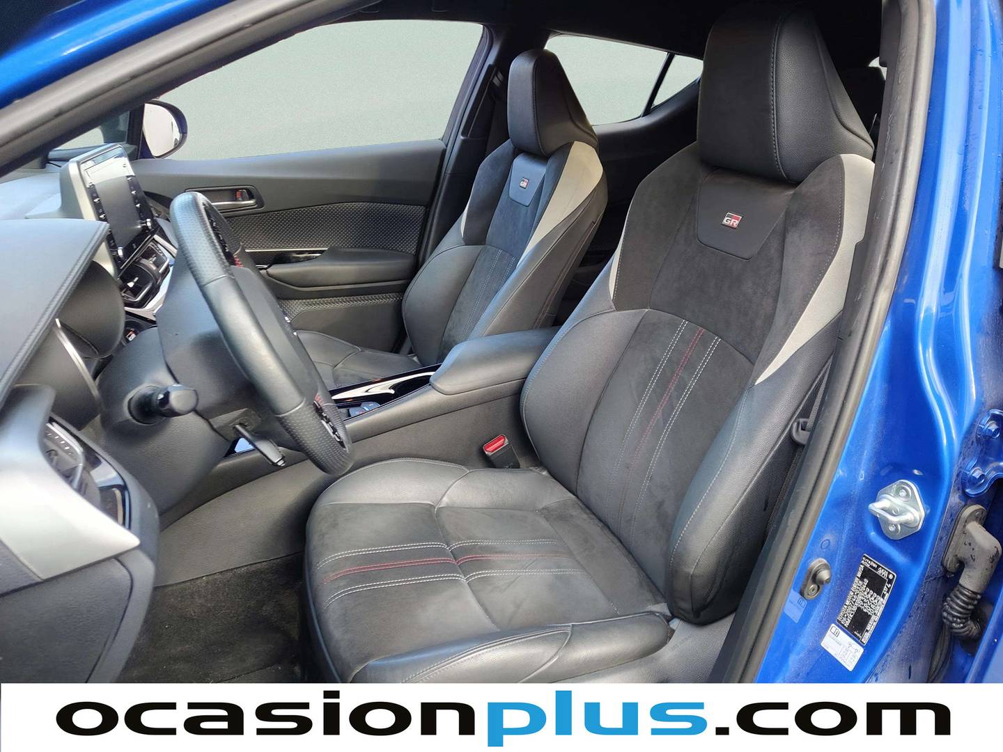 Foto asientos delanteros Toyota C-HR Toyota C-HR 180H GR Sport (184 CV)