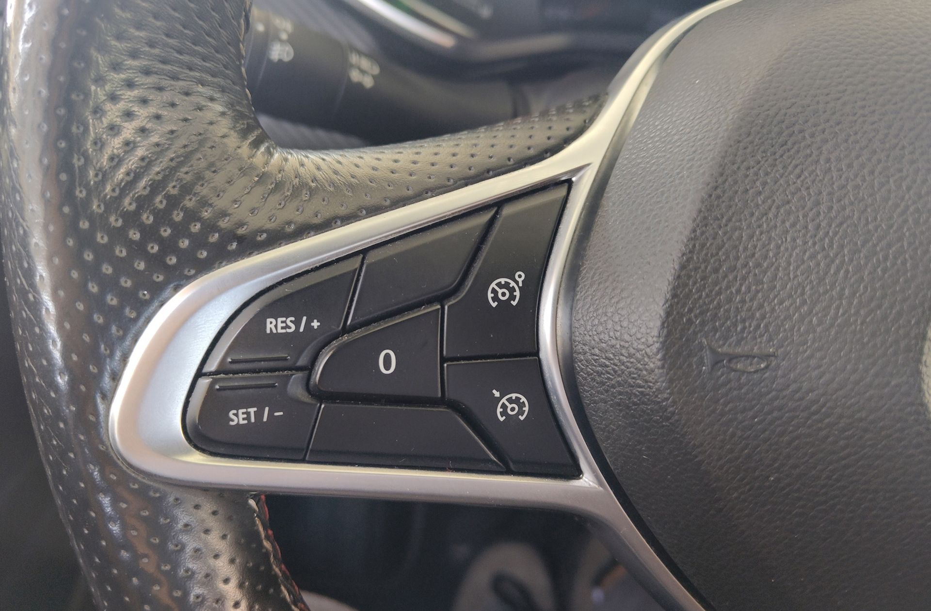 Renault Clio RS Line TCe - foto 27
