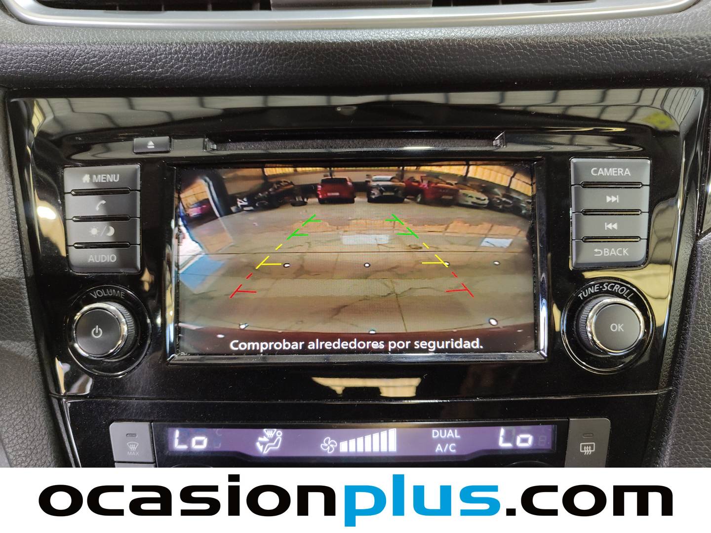 Extras y acabados del Nissan QASHQAI Nissan Qashqai DIG-T 140 Acenta 4x2 (140 CV)