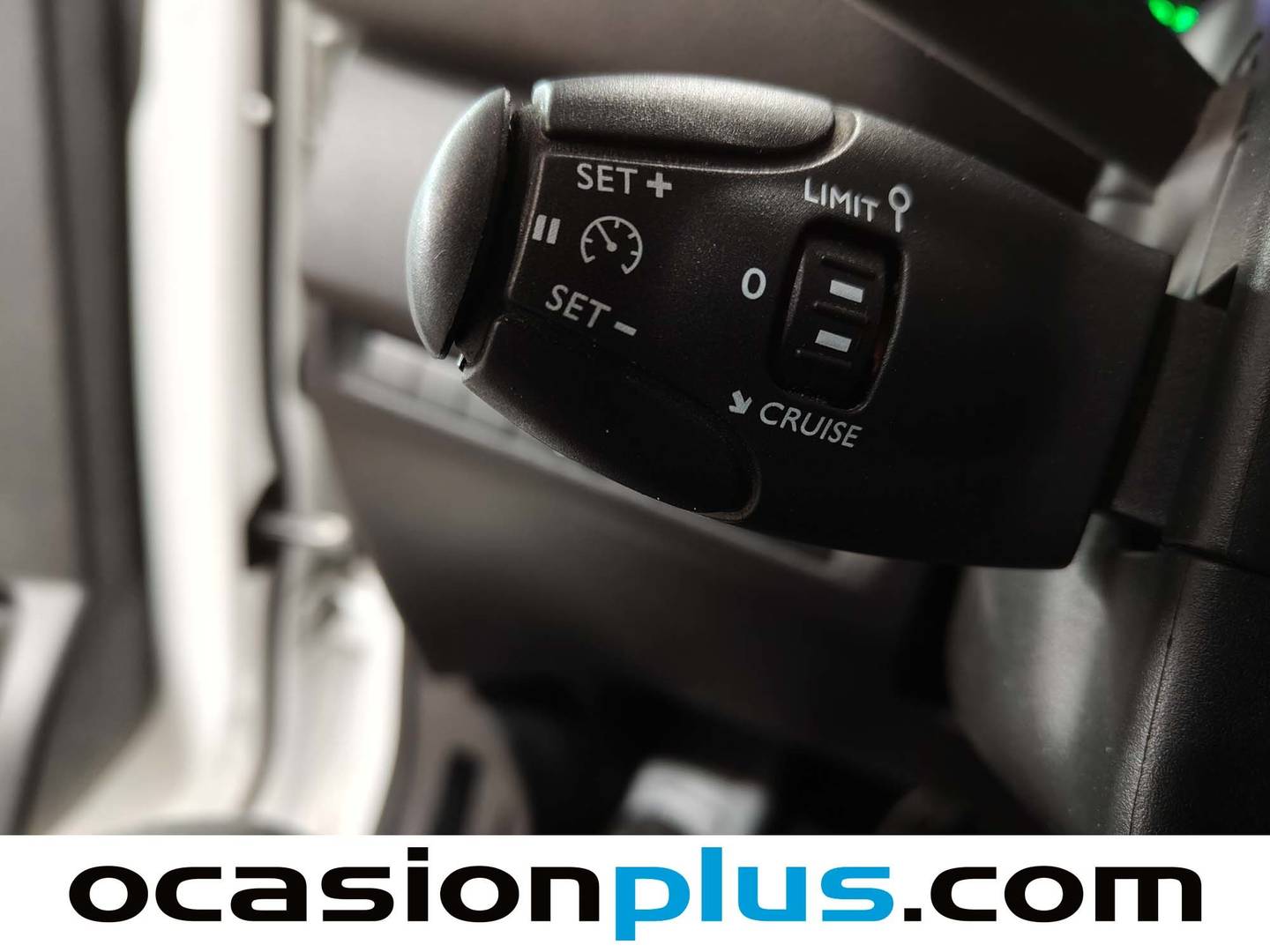 Foto Peugeot Traveller Peugeot Traveller 1.6 BlueHDi Business Standard (115 CV)