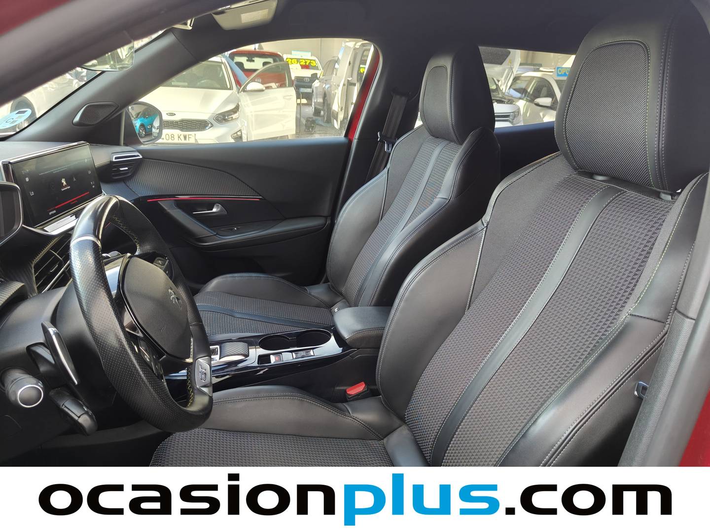 Foto Peugeot 2008 Peugeot 2008 BlueHDi 130 S&S GT EAT8 (130 CV)