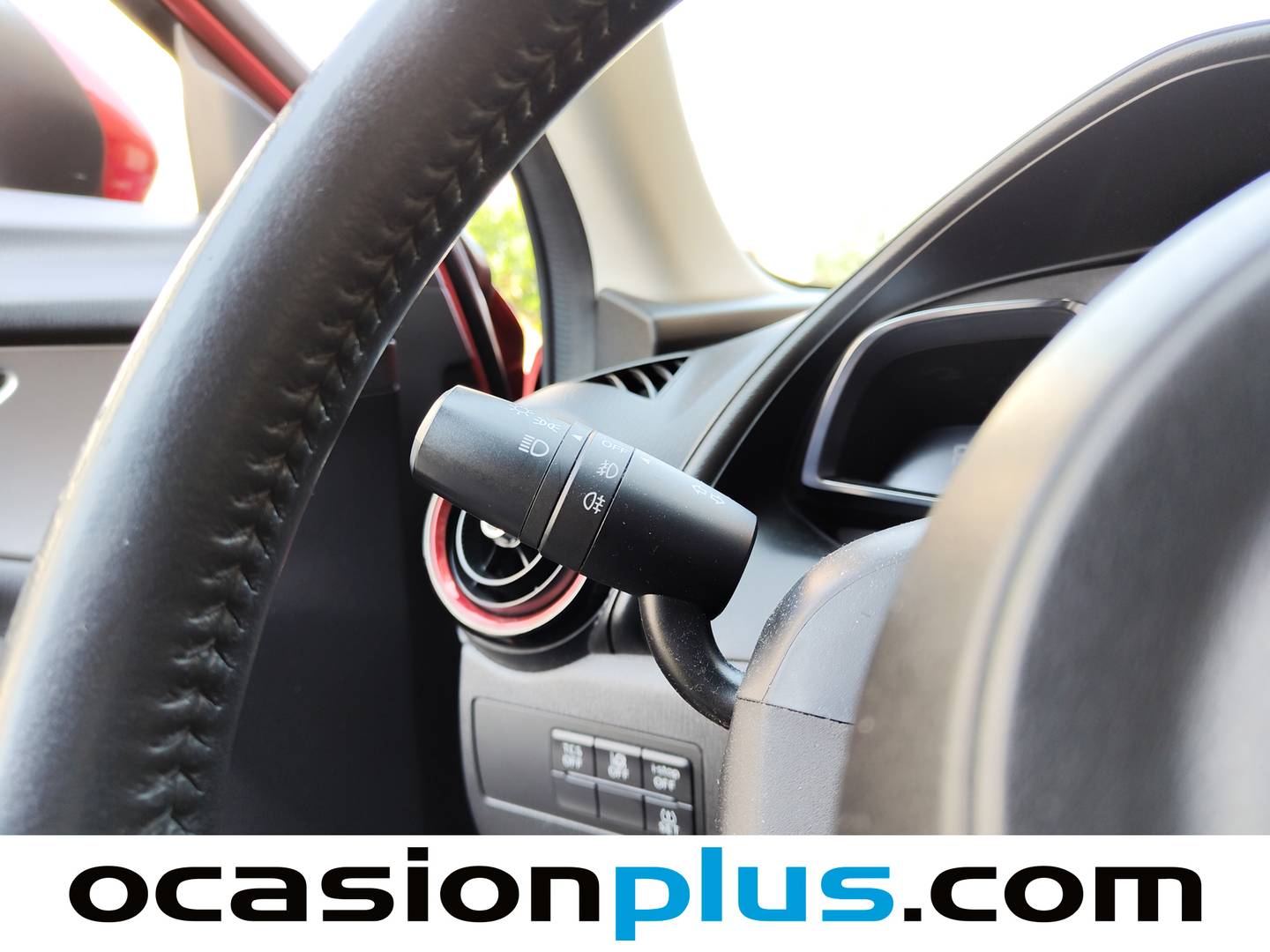 Foto Mazda CX-3 Mazda CX-3 2.0 SKYACTIV GE Luxury 2WD AT (120 CV)