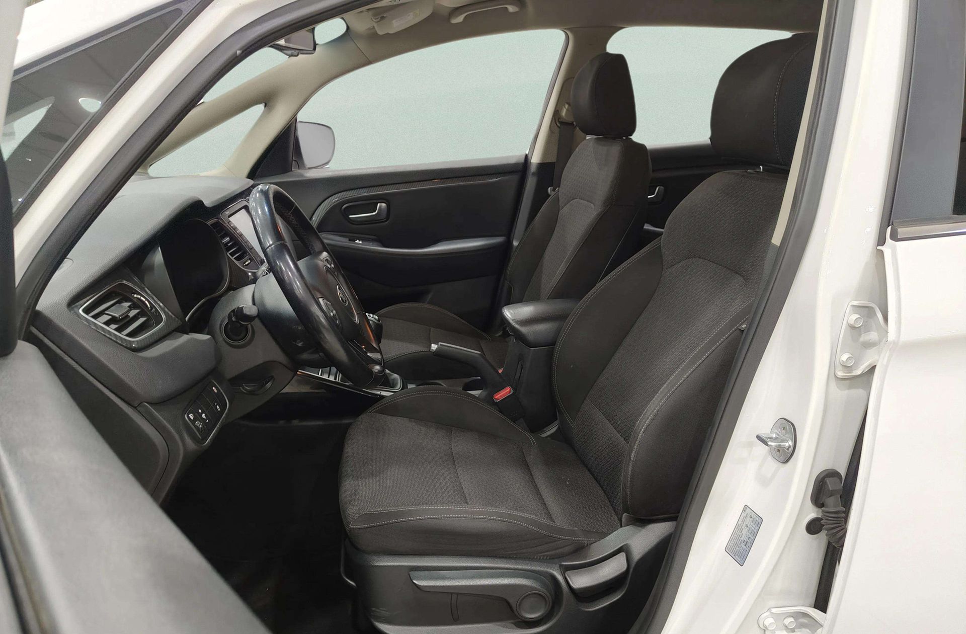 Kia Carens 1.7 CRDi VGT Drive Eco-Dynamics - foto 10