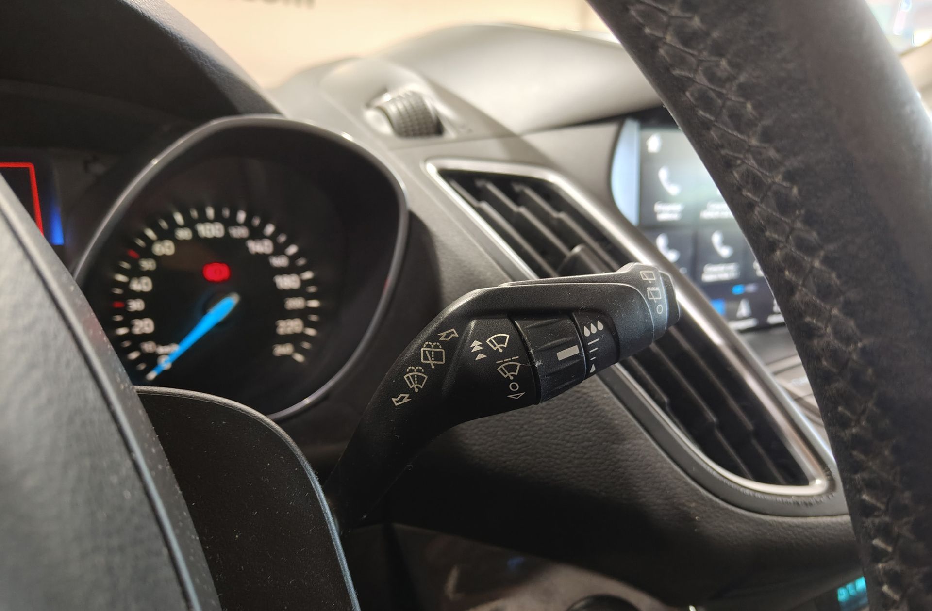 Ford Grand C-Max 1.0 EcoBoost Titanium - foto 29
