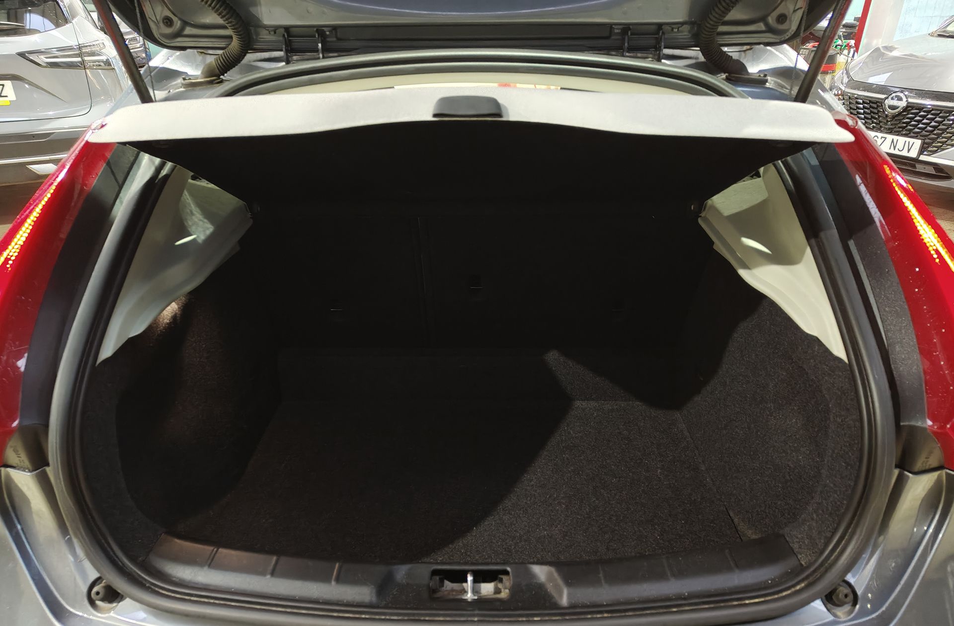 Volvo V40 D2 Momentum - foto 14