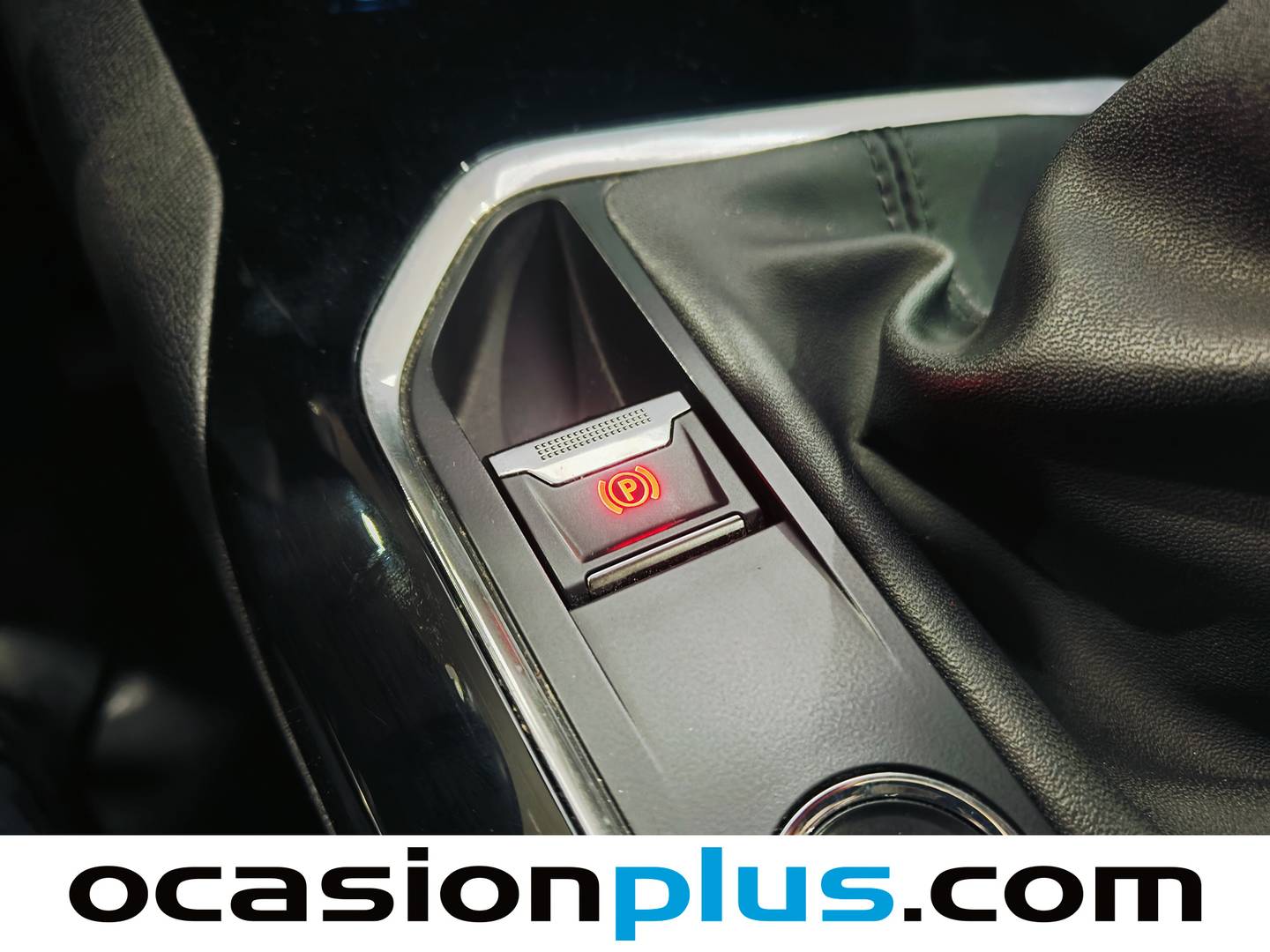 Foto Peugeot 3008 Peugeot 3008 BlueHDi 130 S&S Active Pack (130 CV)