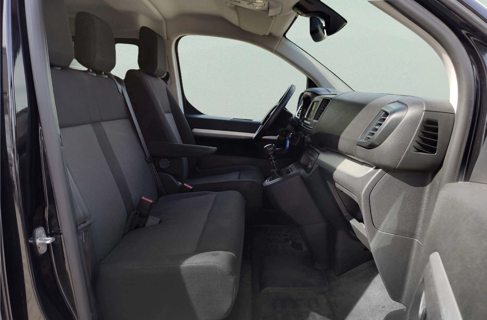 Toyota Proace Verso 2.0D VX Shuttle 9 plazas - foto 18