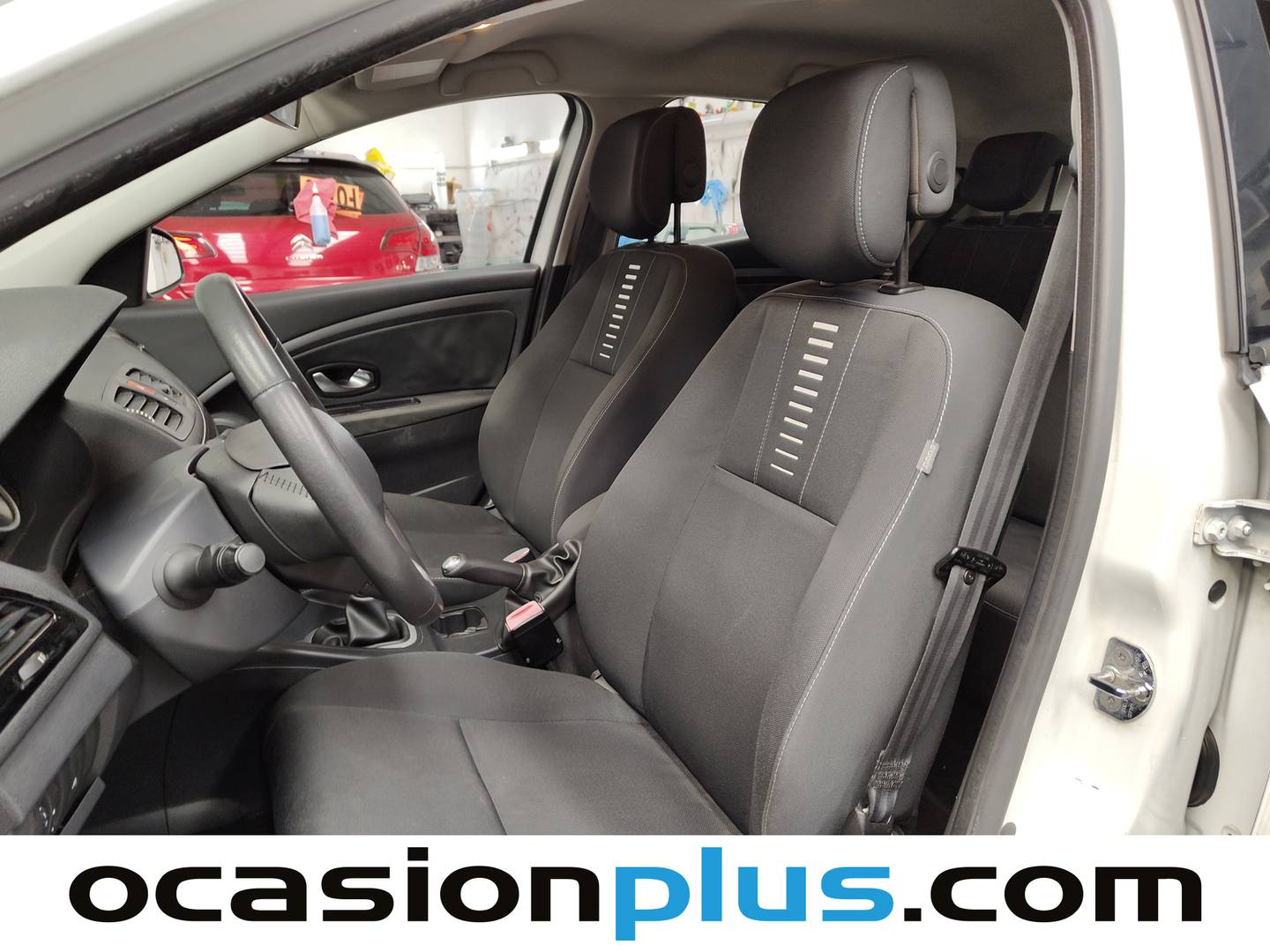 Foto asientos delanteros Renault Mégane Renault Megane Emotion 1.6 16V (110 CV)