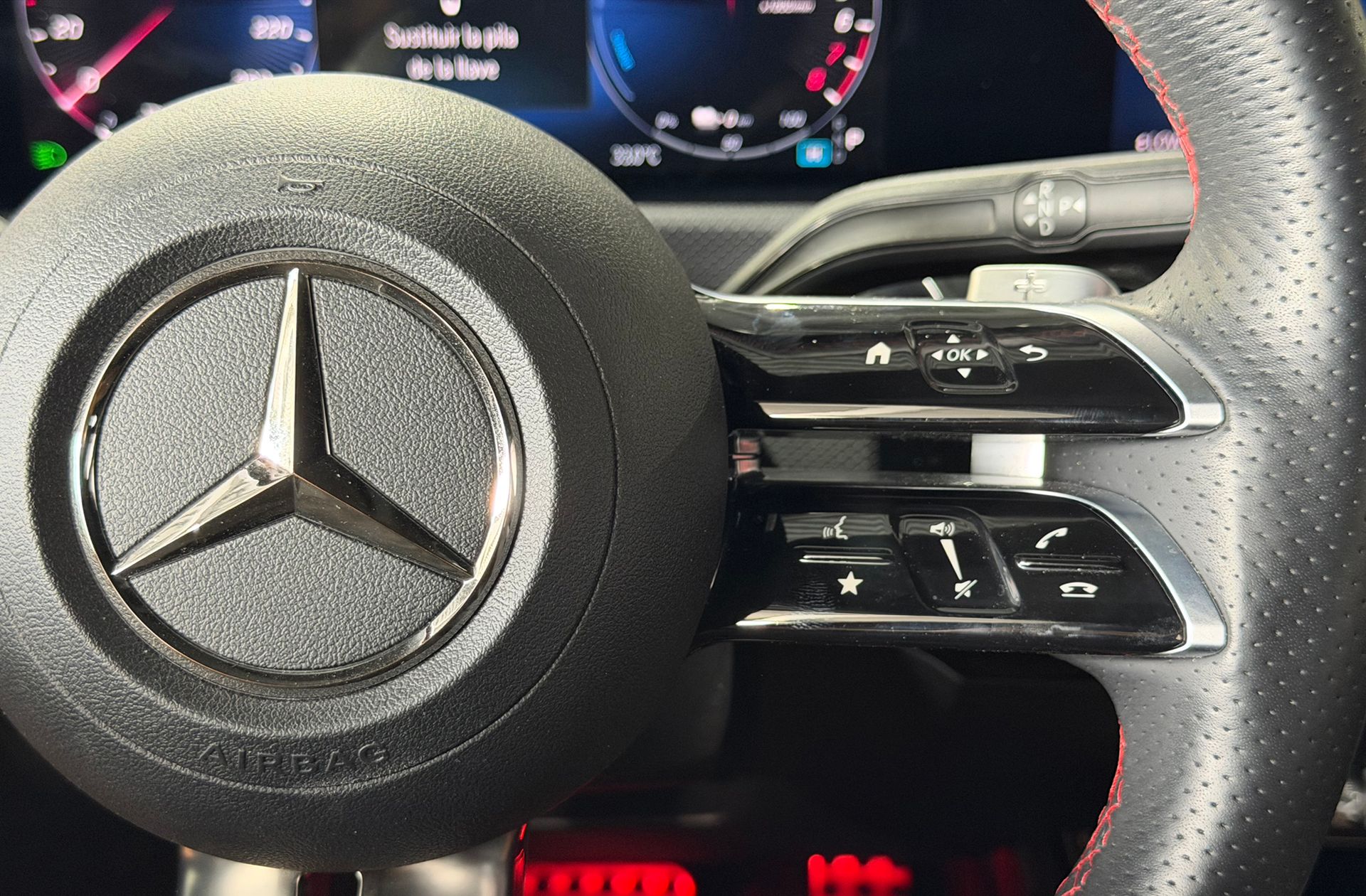 Mercedes-Benz Clase A 250 e Pack AMG - foto 26
