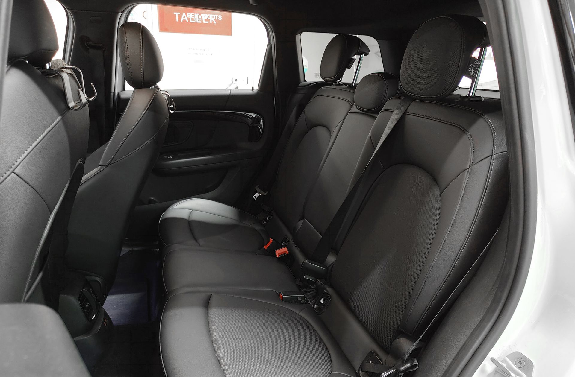 MINI Countryman Cooper D - foto 12