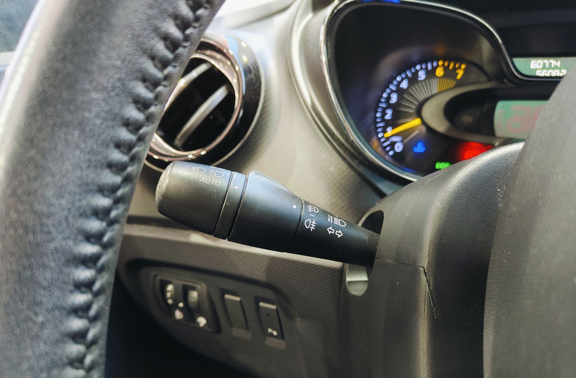 Renault Captur Zen Energy TCe EDC - foto 25