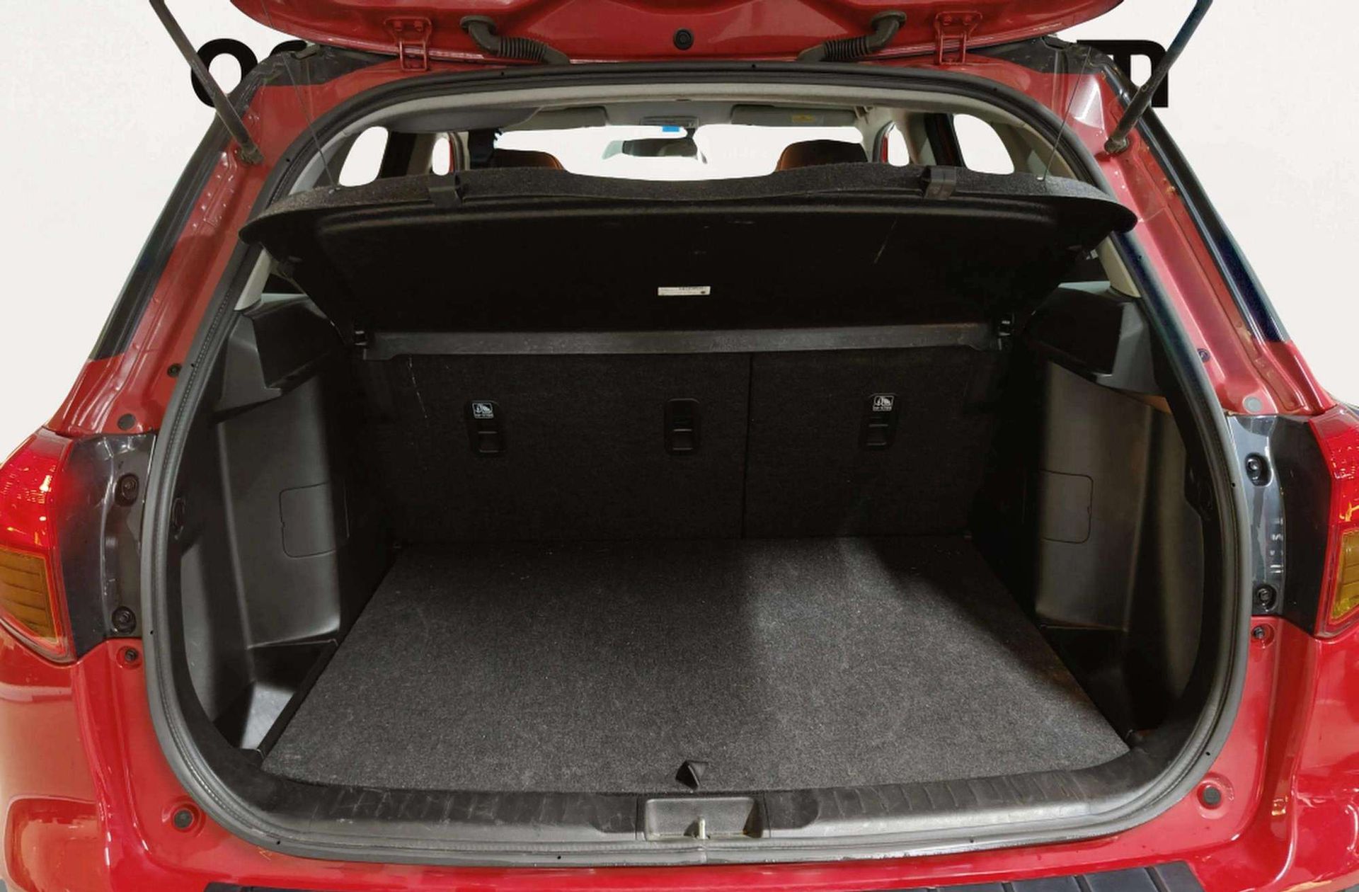 Suzuki Vitara 1.4 Turbo GLX 4WD - foto 18