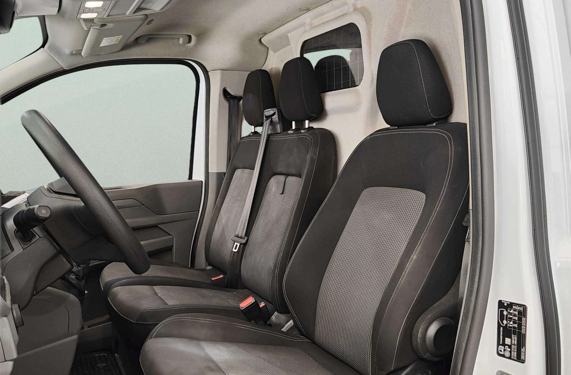 Volkswagen Transporter Furgon Batalla Corta TN 2.0 TDI - foto 11