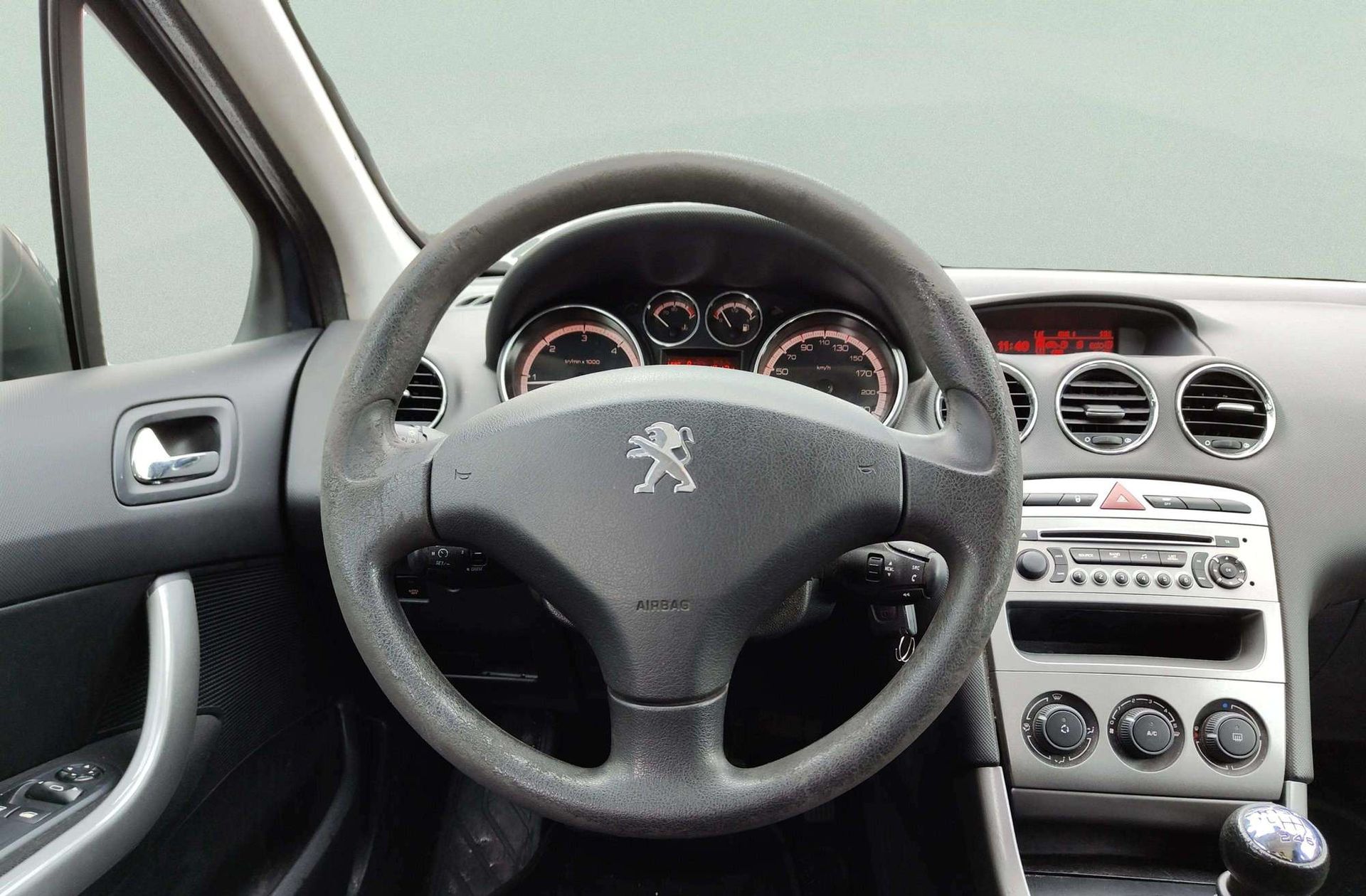 Peugeot 308 SW SW 1.6 e-HDI Access FAP - foto 19