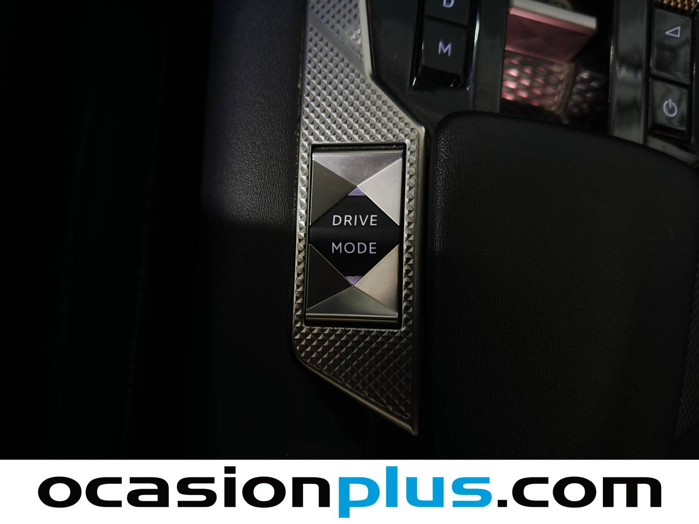 Foto DS DS 4 DS DS4 BlueHDi 130 Trocadero Auto (130 CV)