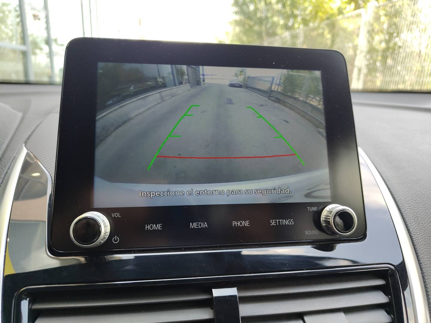 Equipamiento del Mitsubishi Eclipse Cross Mitsubishi Eclipse Cross 2.4 PHEV Kaiteki 4WD Auto (188 CV)