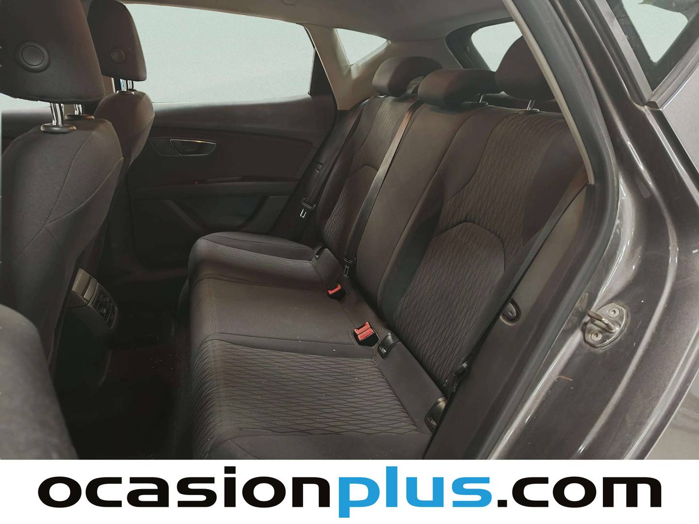 Foto asientos traseros Seat León SEAT León 1.6 TDI S&S Style (105 CV)
