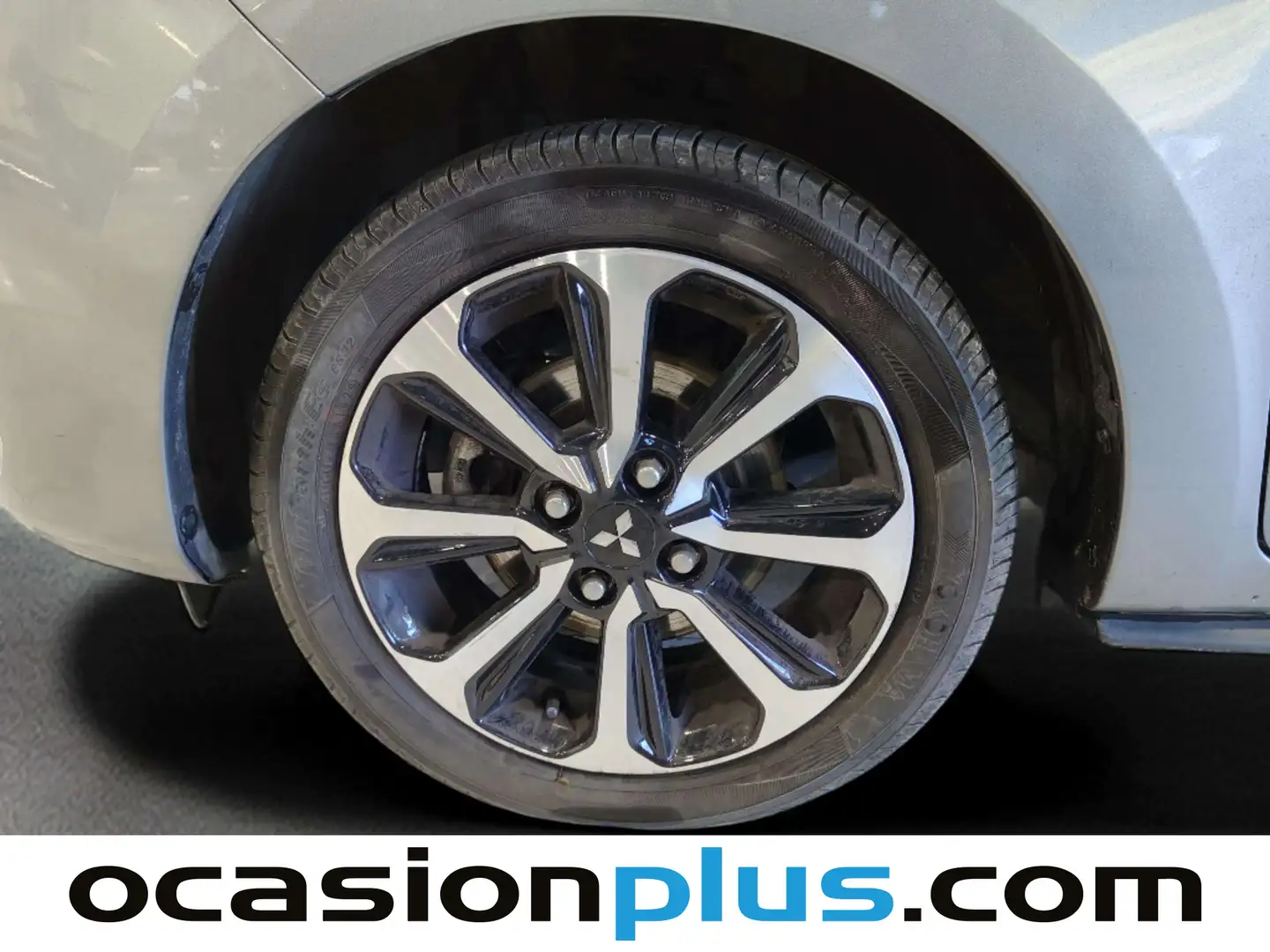 Foto Mitsubishi Space Star Mitsubishi Space Star 120 MPI Kaiteki (71 CV)