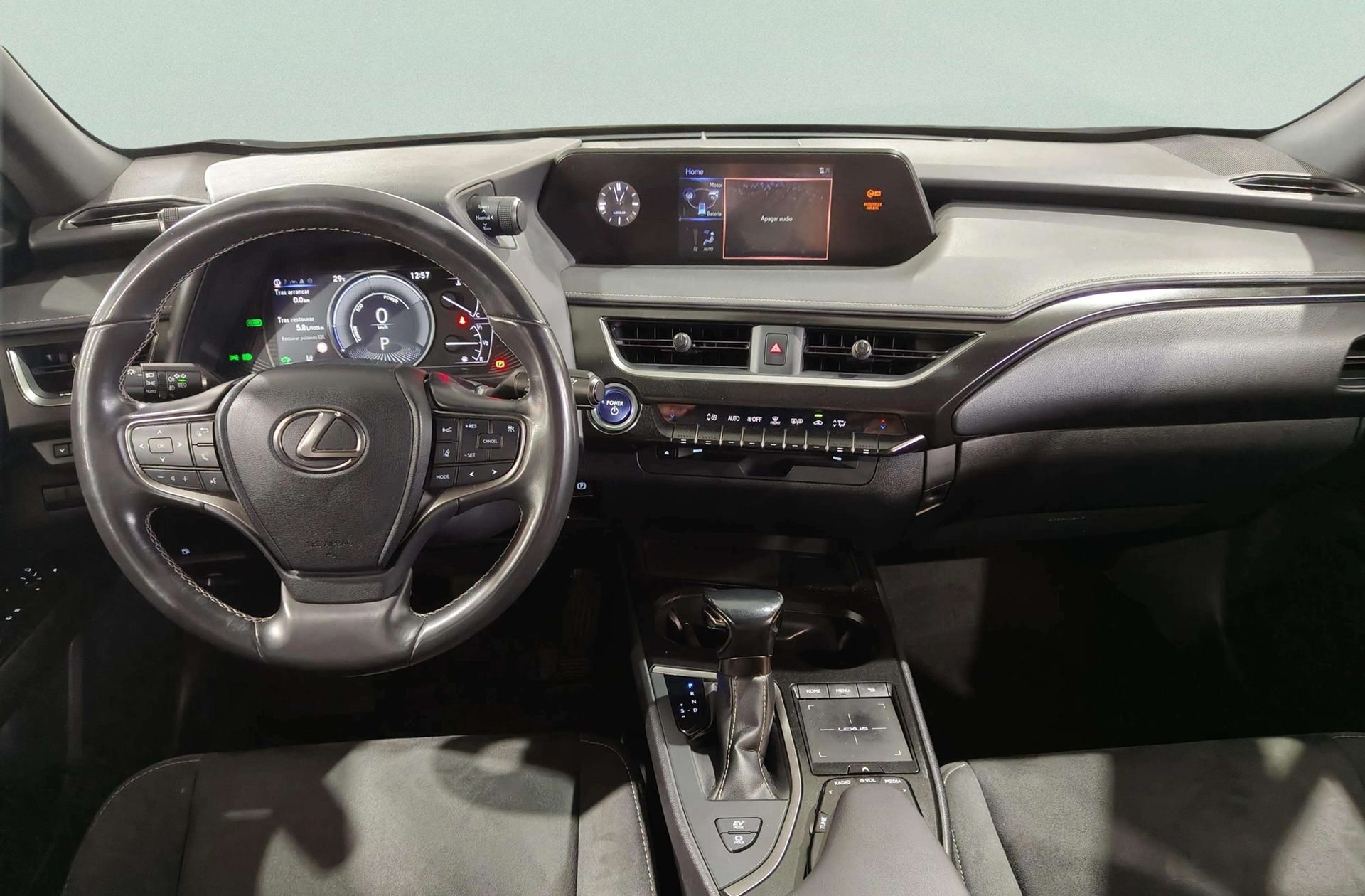 Lexus UX 250h Business 2WD - foto 6