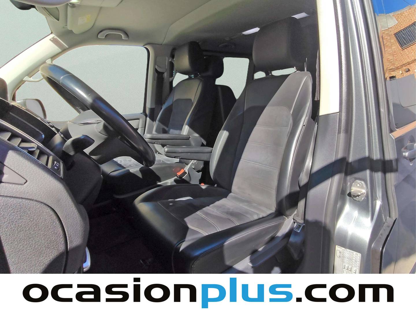 Foto asientos traseros Volkswagen Multivan Volkswagen Multivan Premium Batalla Corta 2.0 TDI BMT (150 CV) DSG 7 Plazas