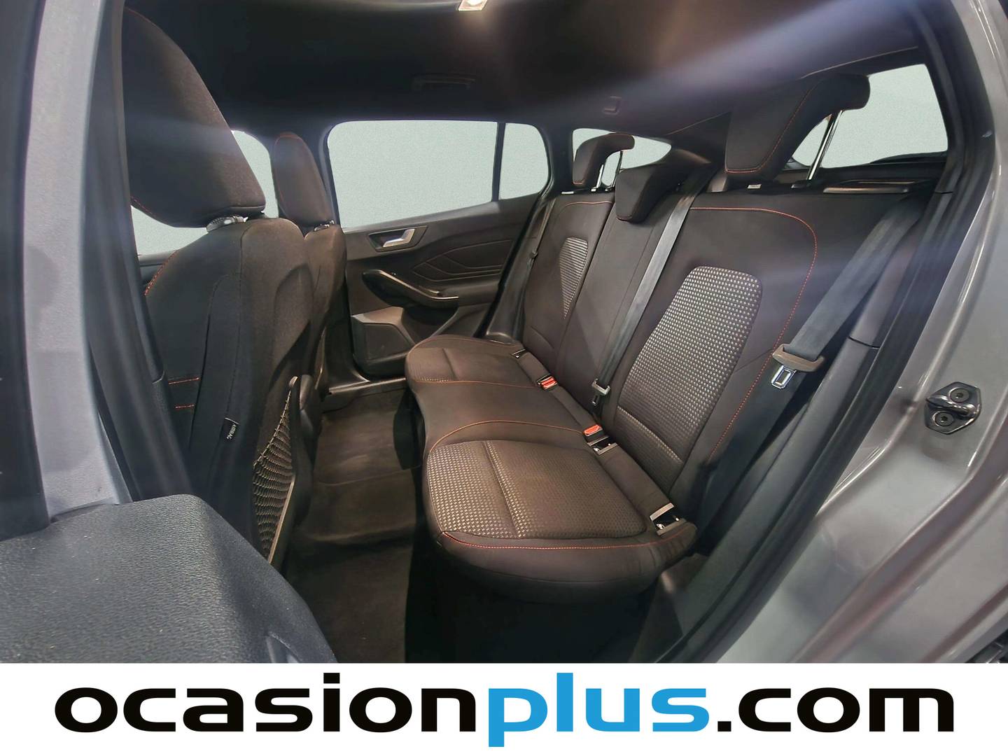 Foto asientos traseros Ford Focus Ford Focus SportBreak 1.0 Ecoboost MHEV ST-Line Auto (155 CV)