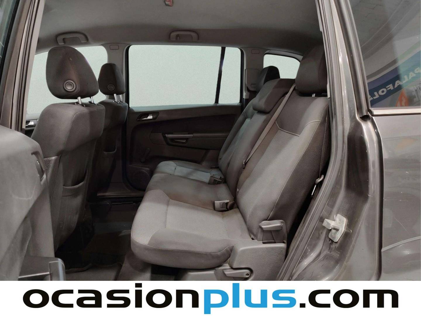 Foto asientos traseros Opel Zafira Opel Zafira 1.6 16v 111 Years 7 Plazas (115 CV)
