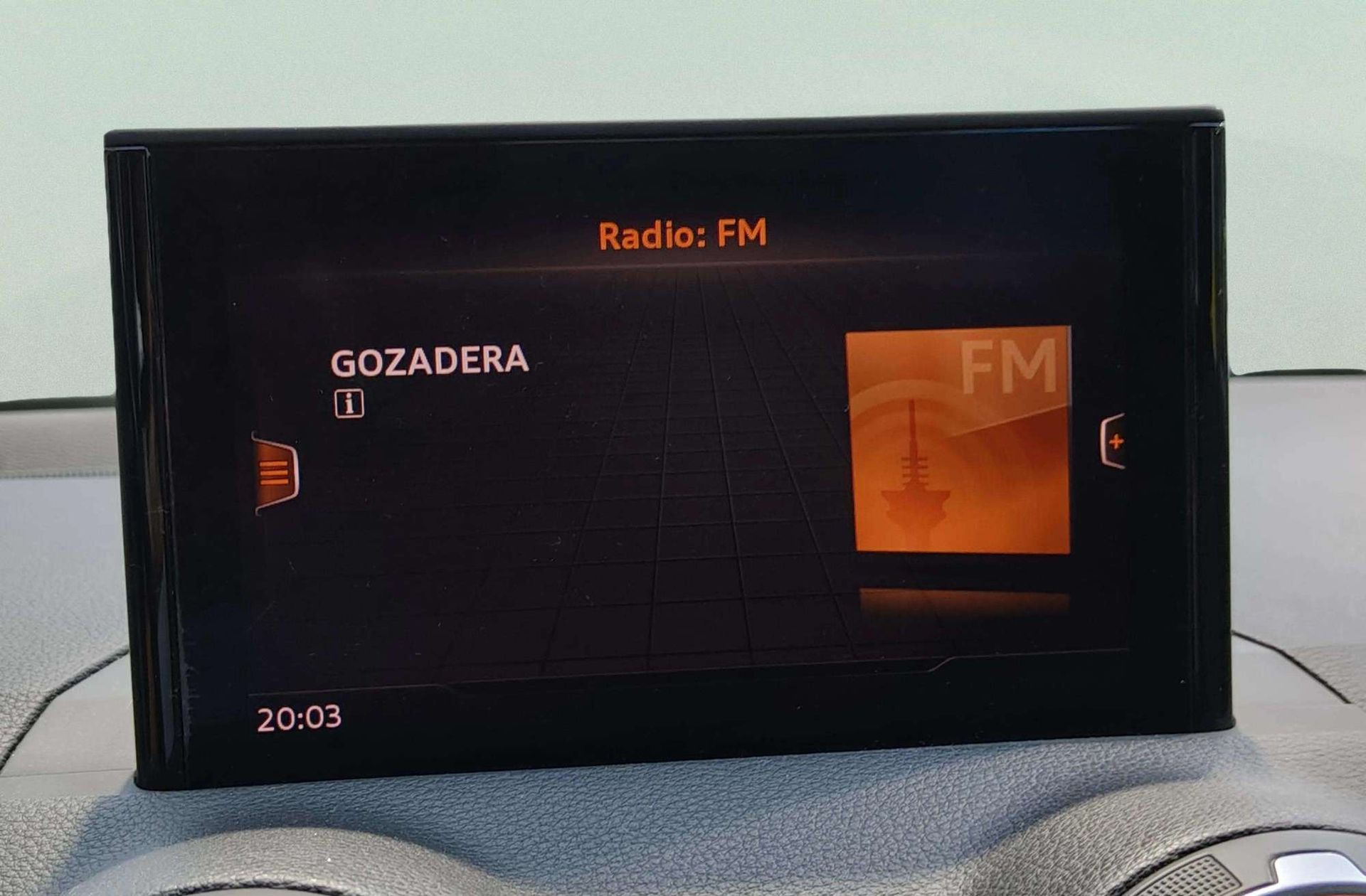 Audi Q2 design 30 TDI - foto 35
