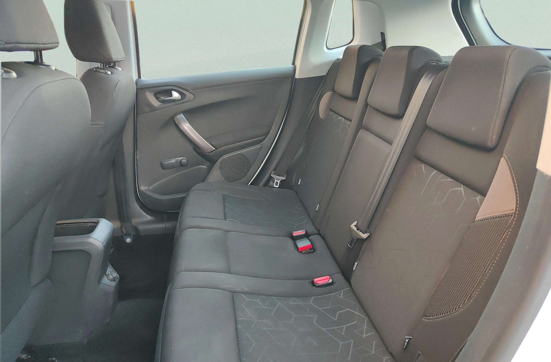 Peugeot 2008 VTI 82 Active ETG5 - foto 10