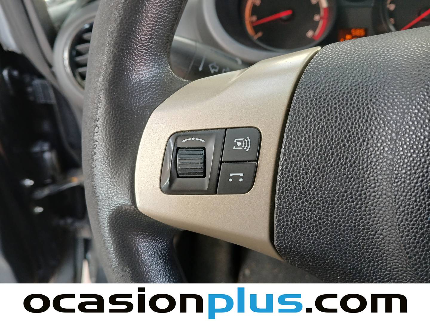 Equipamiento del Opel Corsa Opel Corsa 1.2 Essentia (80 CV)