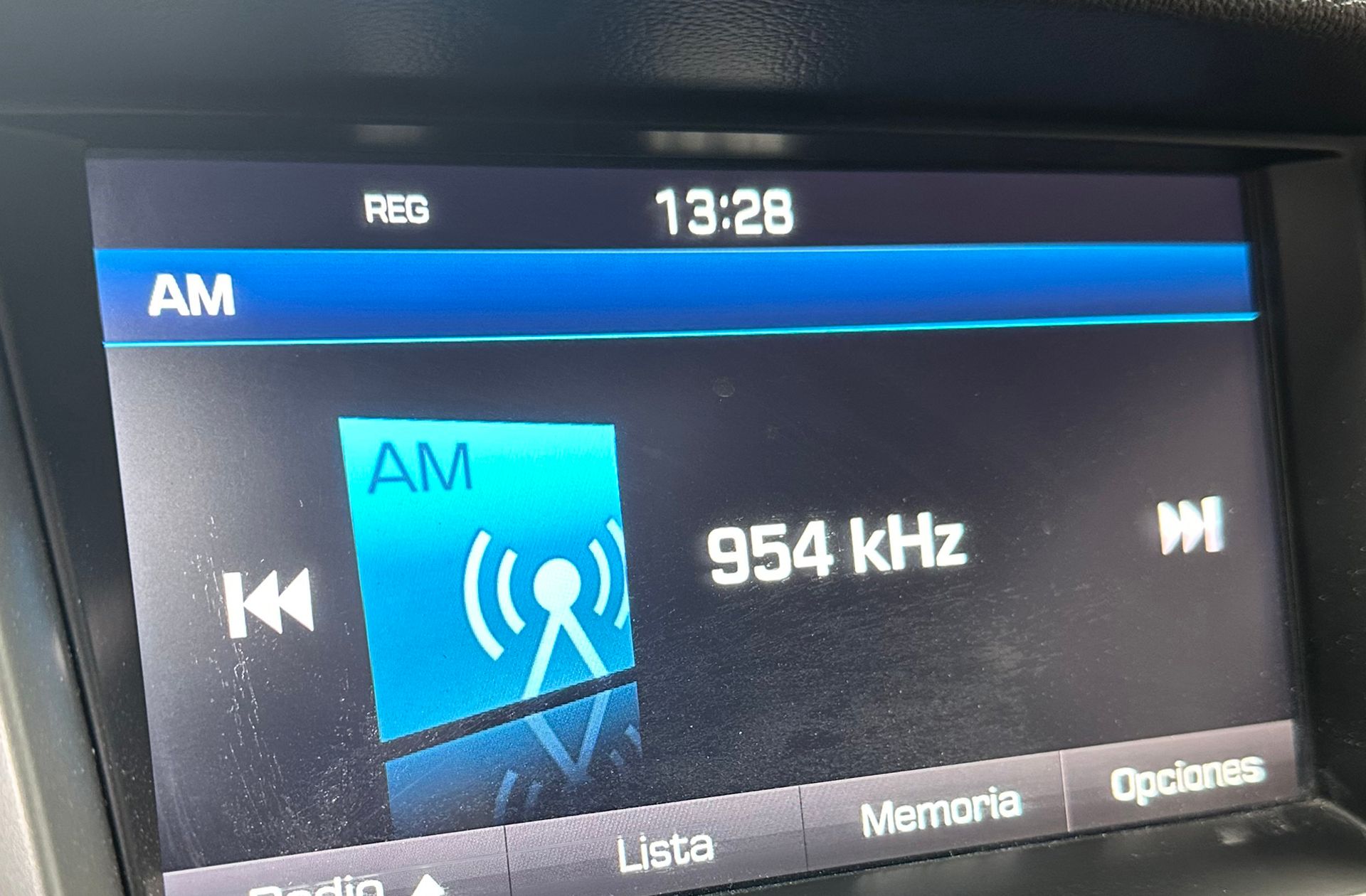 Hyundai Tucson 1.7 CRDi BlueDrive Tecno Sky 4x2 DCT - foto 31