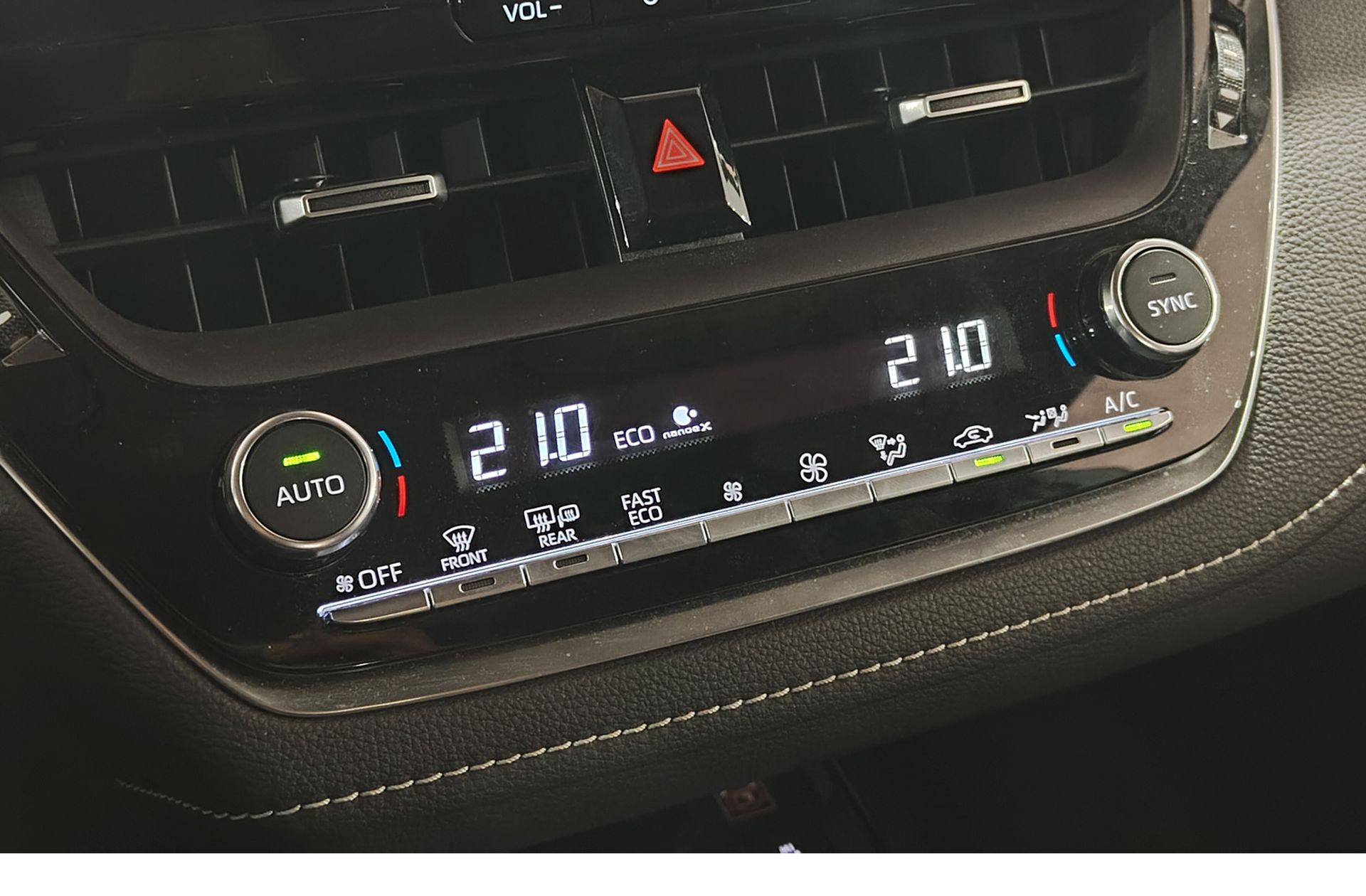 Toyota Corolla 140H Style - foto 33