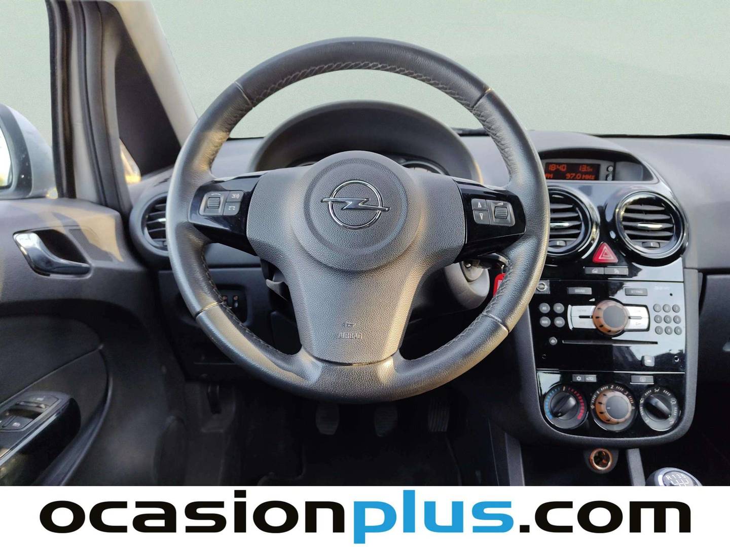 Opel Corsa Opel Corsa 1.2 111 Years (85 CV) manual