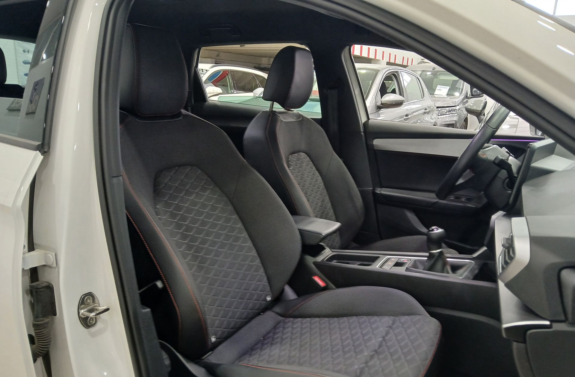 SEAT León ST 1.5 TSI FR - foto 18