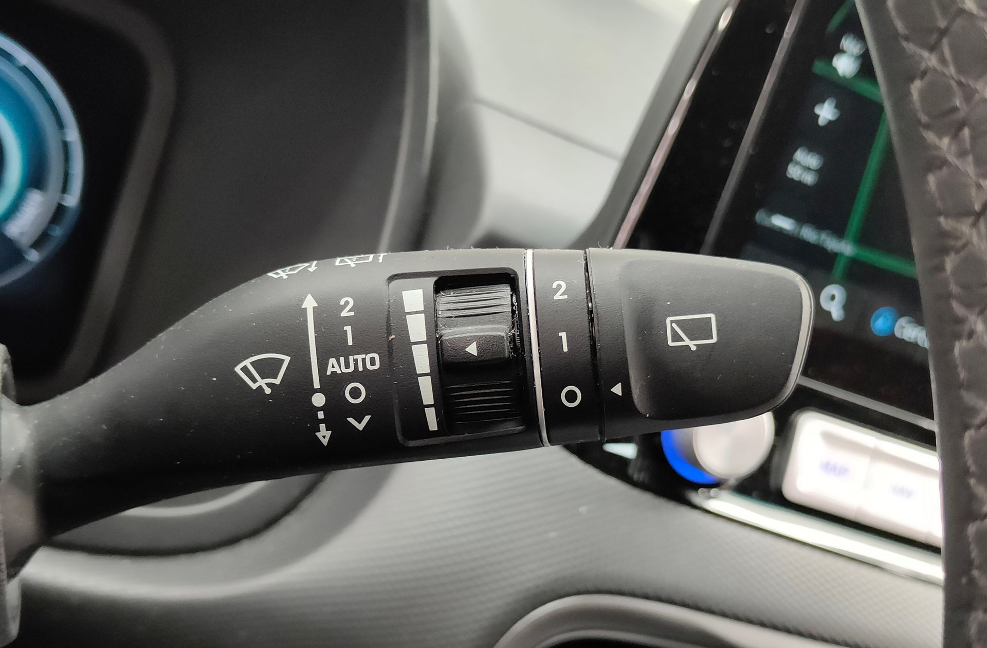 Hyundai Kona EV Tecno - foto 28