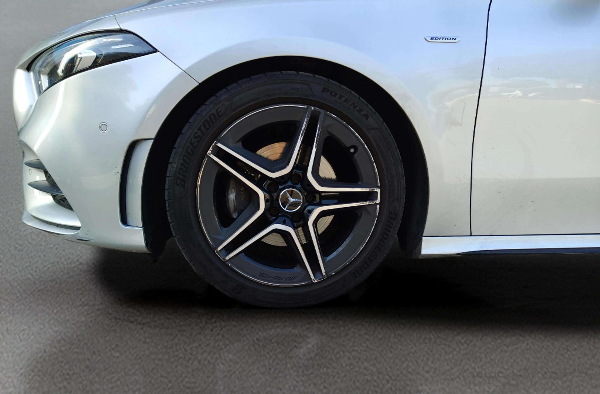 Mercedes-Benz Clase A 180 d Pack AMG - foto 35