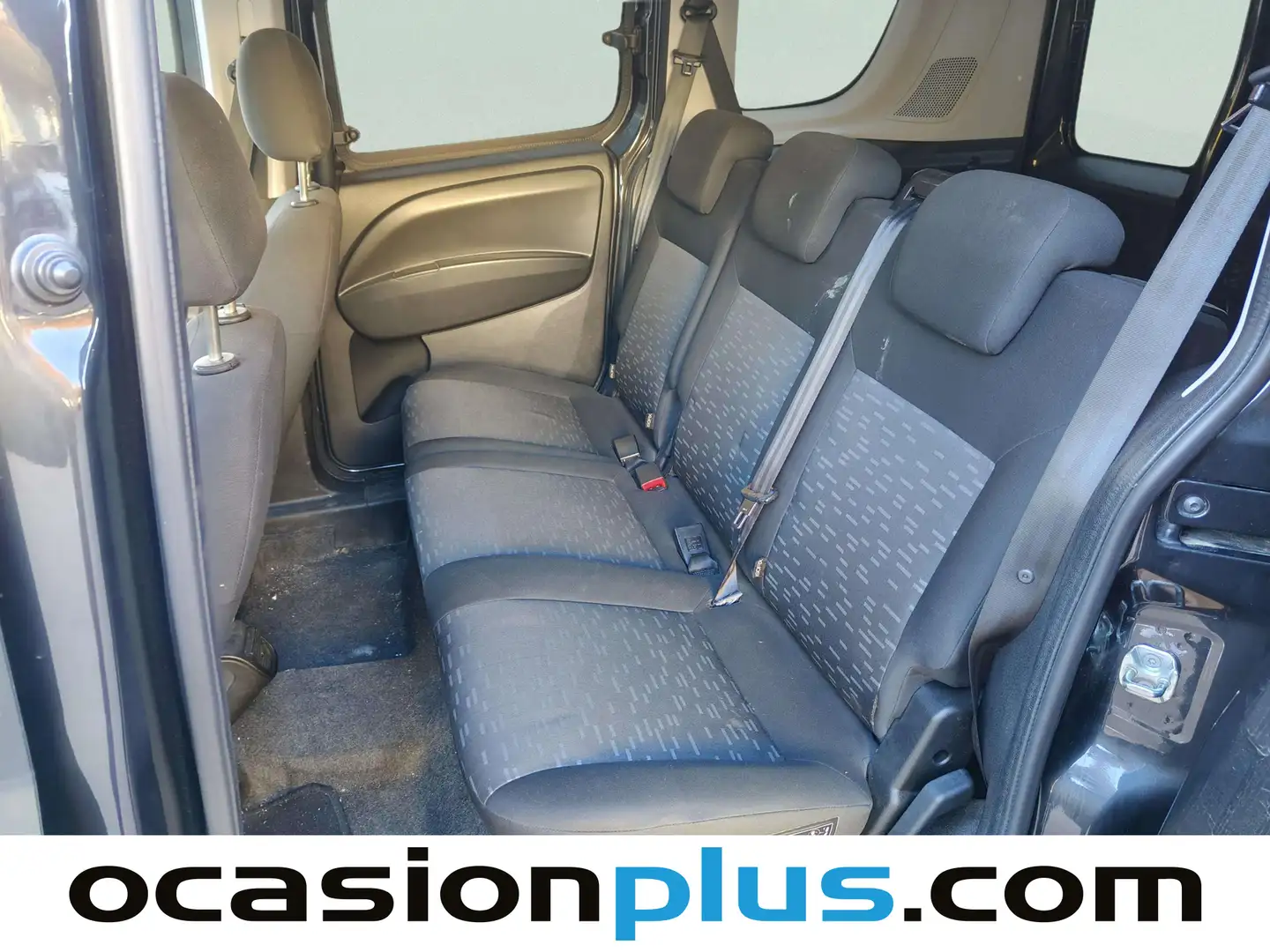 Foto Opel Combo Opel Combo Tour Tour 1.3 CDTI Expression L1H1 (95 CV)