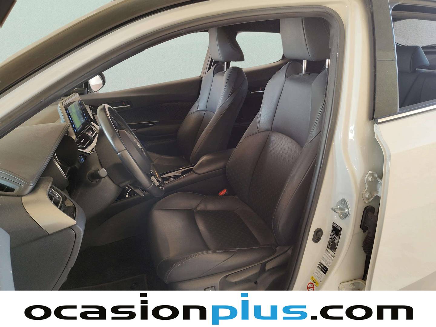 Foto asientos delanteros Toyota C-HR Toyota C-HR 1.8 125H Dynamic Plus (122 CV)
